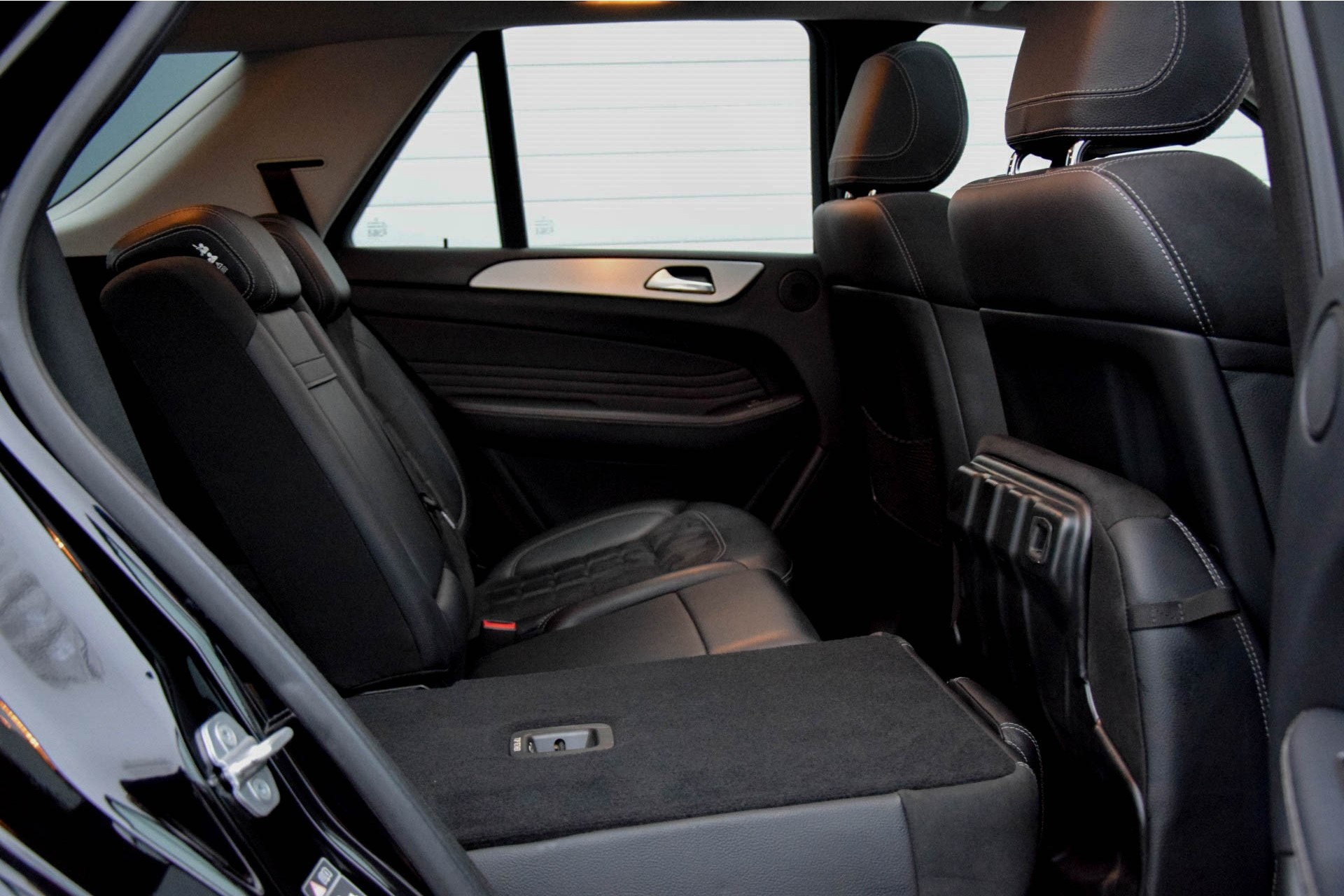 Mercedes-Benz M-Klasse 350 Bluetec 4-M AMG Panorama/Comand Aut7 Foto 5