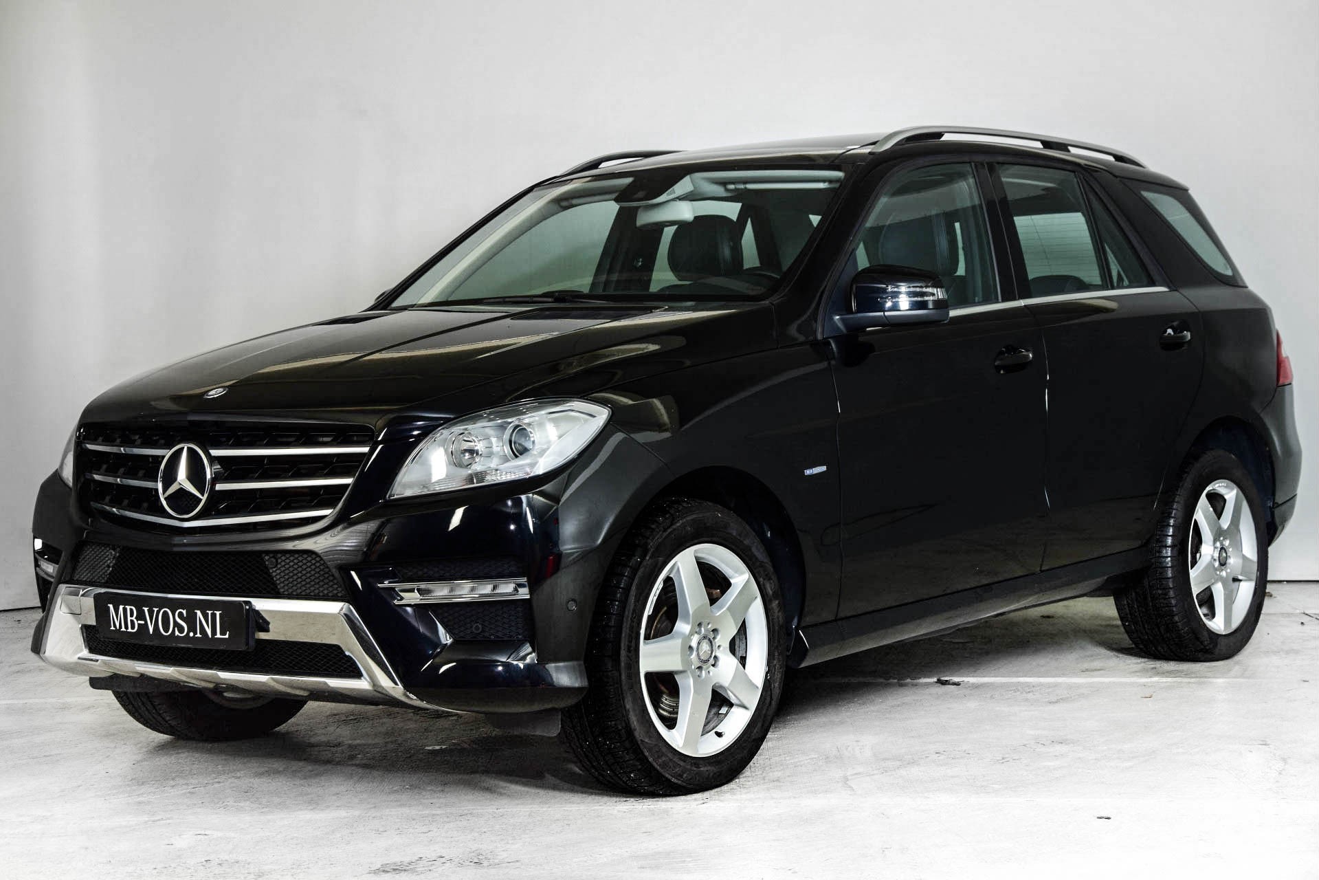 Mercedes-Benz M-Klasse 350 Bluetec VAN 4-M AMG Panorama/Comand Aut7 Foto 1