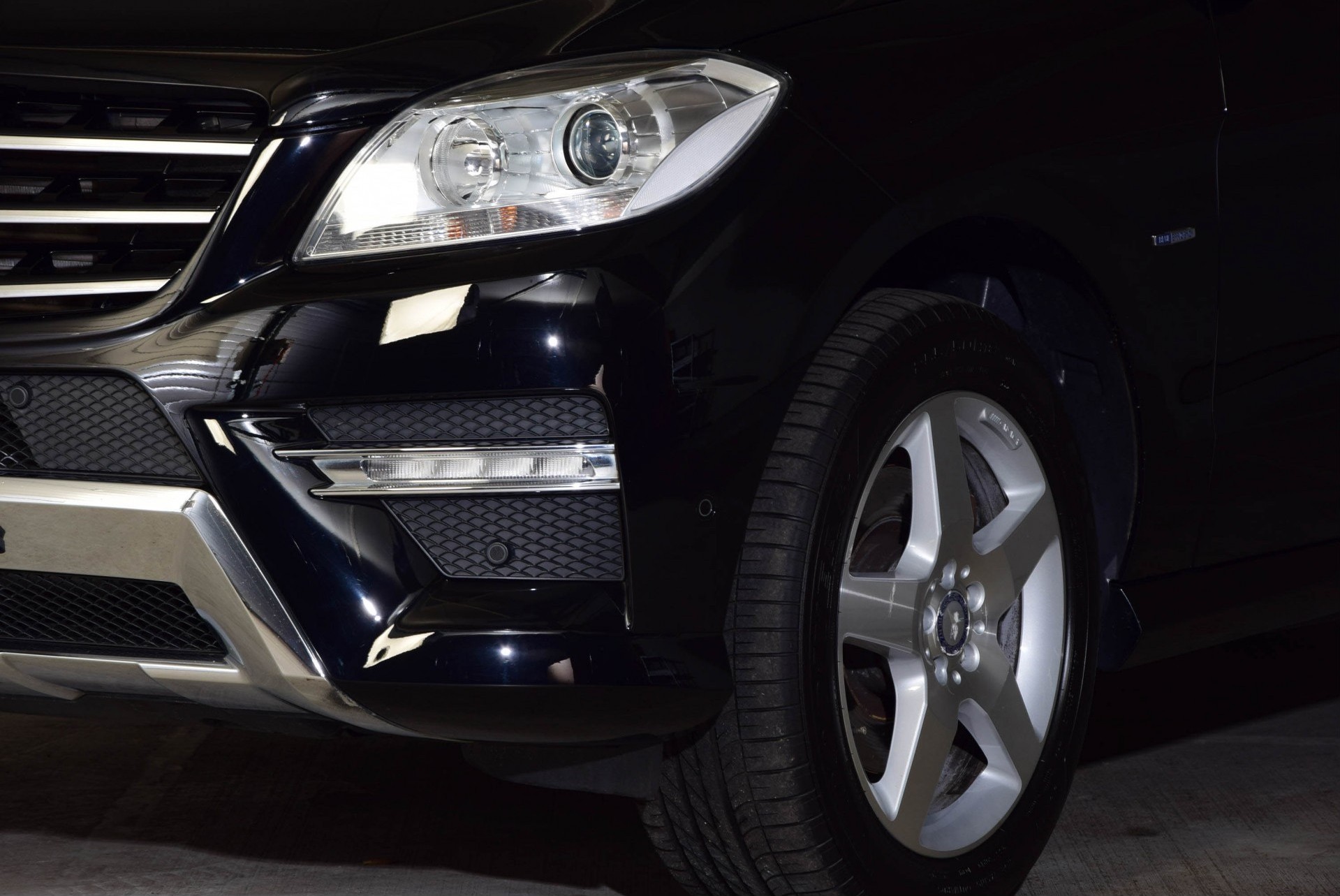 Mercedes-Benz M-Klasse 350 Bluetec VAN 4-M AMG Panorama/Comand Aut7 Foto 23