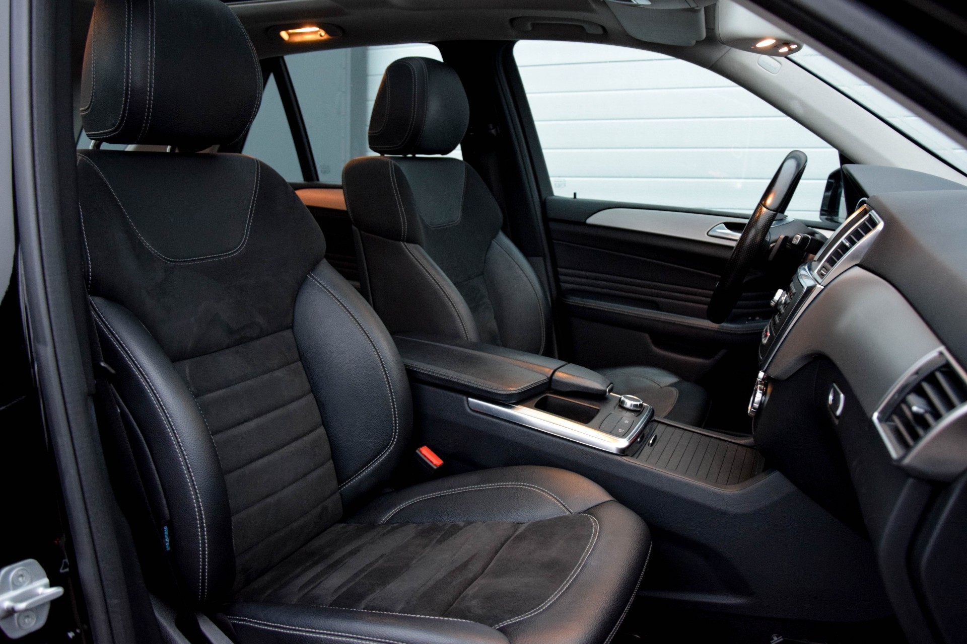 Mercedes-Benz M-Klasse 350 Bluetec VAN 4-M AMG Panorama/Comand Aut7 Foto 3