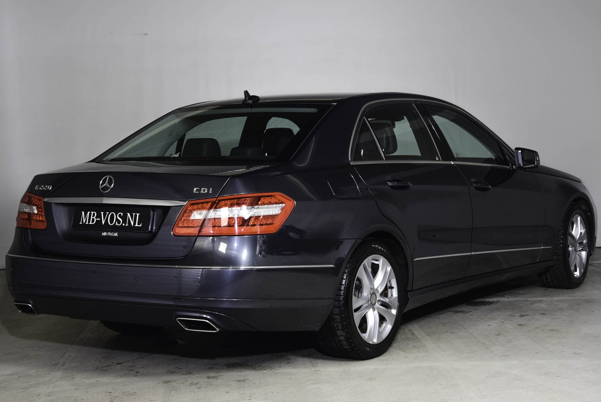 Mercedes-Benz E-Klasse 220 Cdi Avantgarde Nav/Leder/ILS Aut7 Foto 2