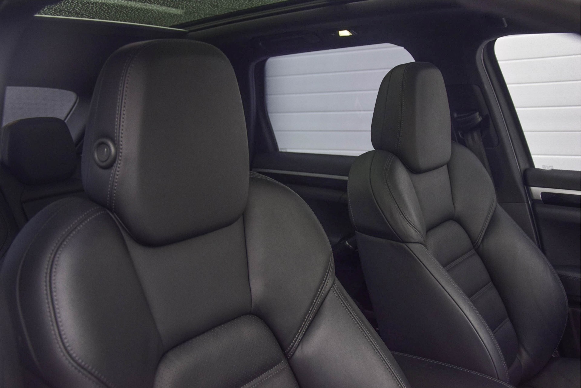 Porsche Cayenne 3.0 S E-HYBRID 14% Luchtvering/Panorama/Bose/21" NP 134956 Foto 15