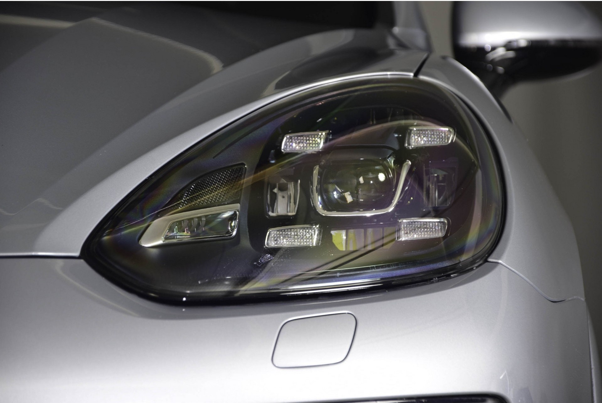 Porsche Cayenne 3.0 S E-HYBRID 14% Luchtvering/Panorama/Bose/21" NP 134956 Foto 28