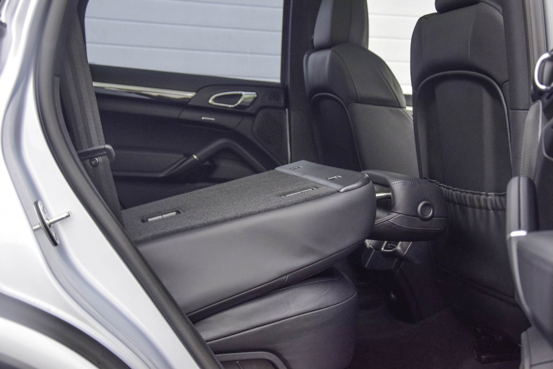 Porsche Cayenne 3.0 S E-HYBRID 14% Luchtvering/Panorama/Bose/21" NP 134956 Foto 5