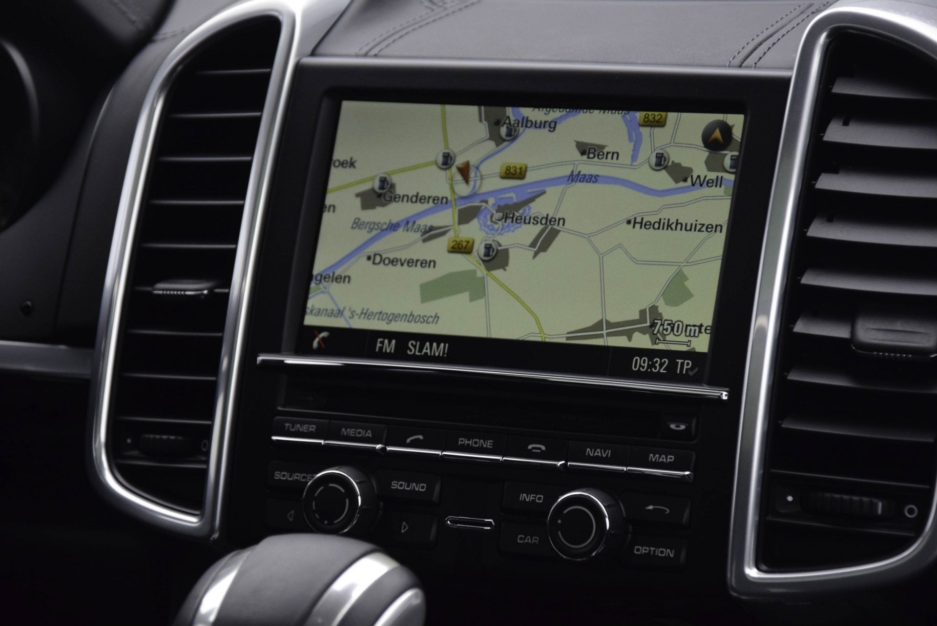 Porsche Cayenne 3.0 S E-HYBRID 14% Luchtvering/Panorama/Bose/21" NP 134956 Foto 9