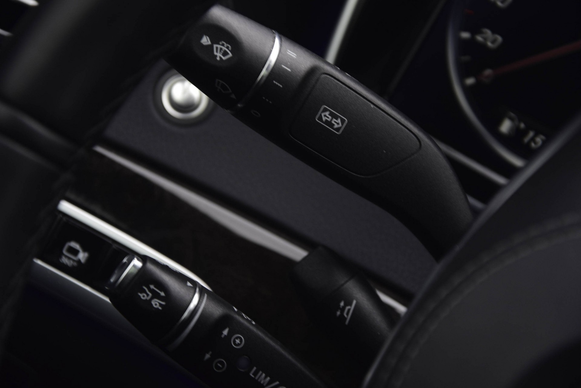 Mercedes-Benz S-Klasse 500 4MATIC AMG Plus Entertainment/Distronic/Burmester/Massage Aut7 Foto 14