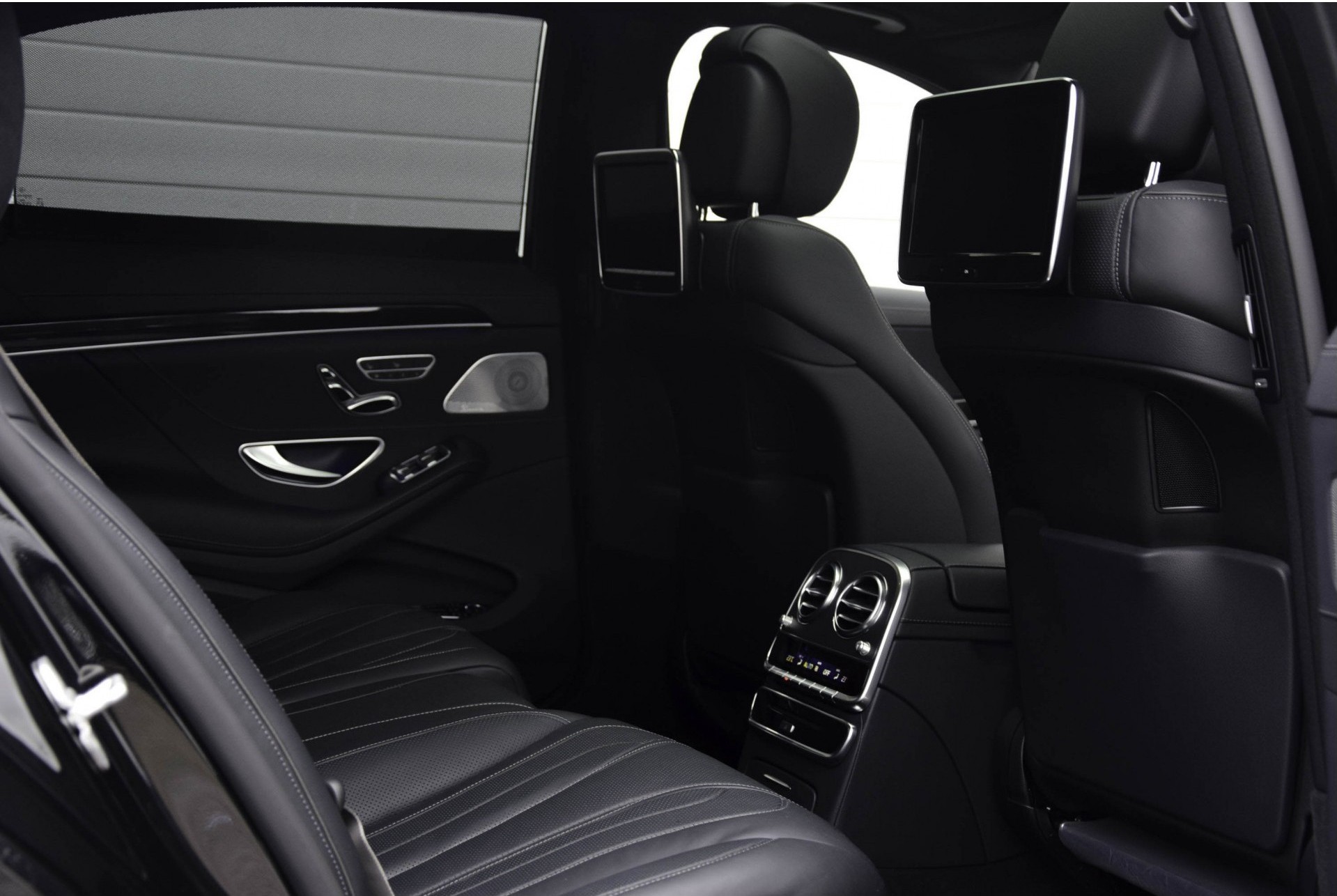 Mercedes-Benz S-Klasse 500 4MATIC AMG Plus Entertainment/Distronic/Burmester/Massage Aut7 Foto 4