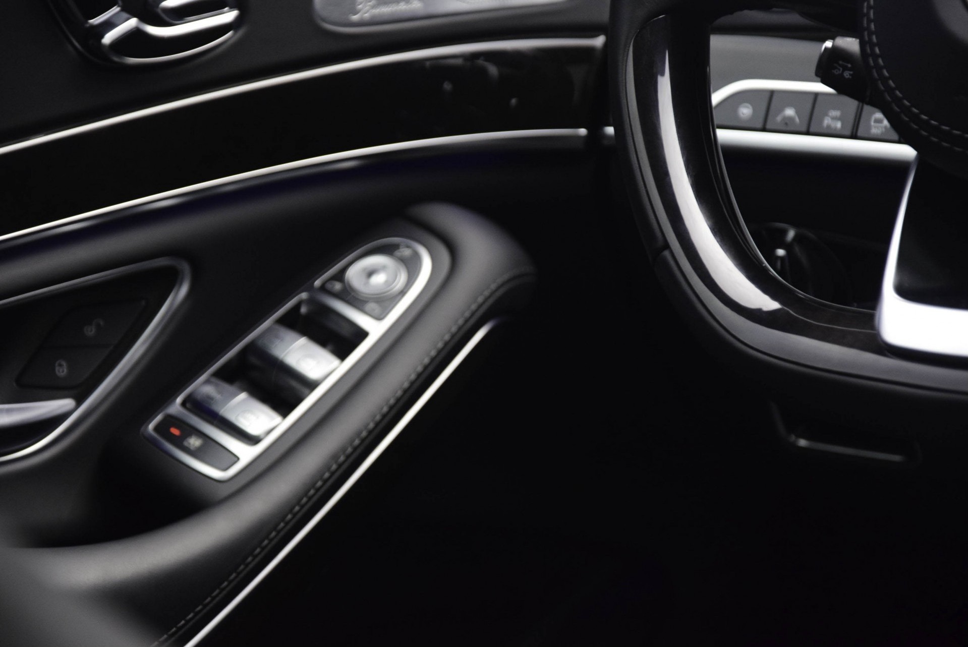 Mercedes-Benz S-Klasse 350d Lang 4-M AMG Exclusive Burmester Standkachel Aut9 NP 180810 Foto 13