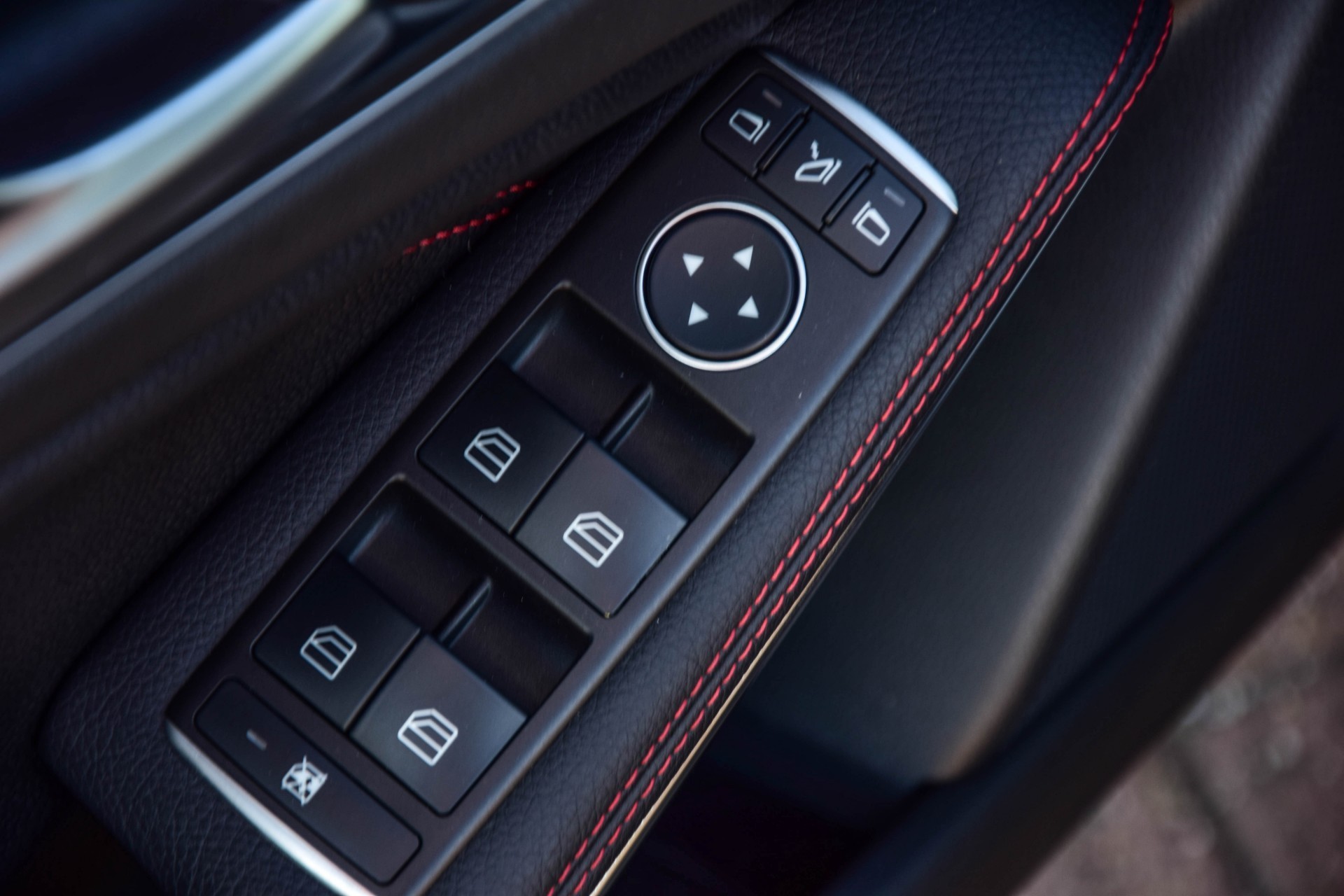 Mercedes-Benz A-Klasse 45 AMG 4MATIC Performance/Aerodynamica/Exclusive/Night Aut7 Foto 14