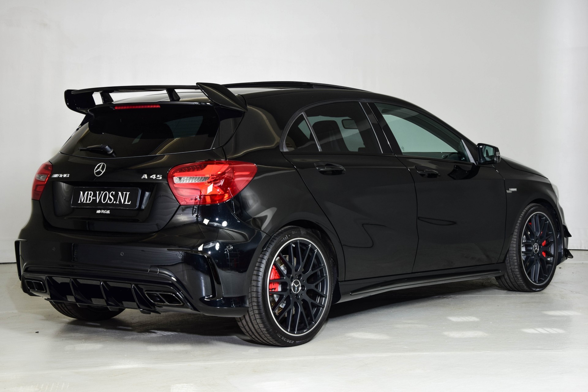 Mercedes-Benz A-Klasse 45 AMG 4MATIC Performance/Aerodynamica/Exclusive/Night Aut7 Foto 2