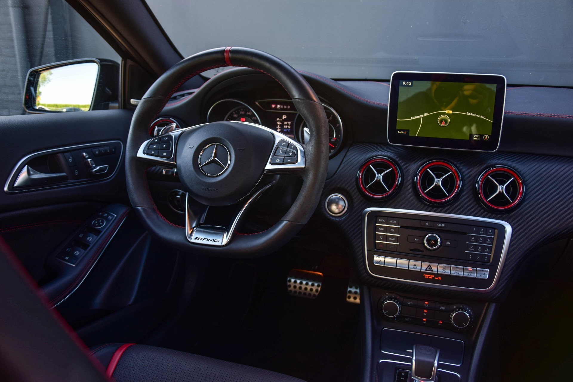 Mercedes-Benz A-Klasse 45 AMG 4MATIC Performance/Aerodynamica/Exclusive/Night Aut7 Foto 6