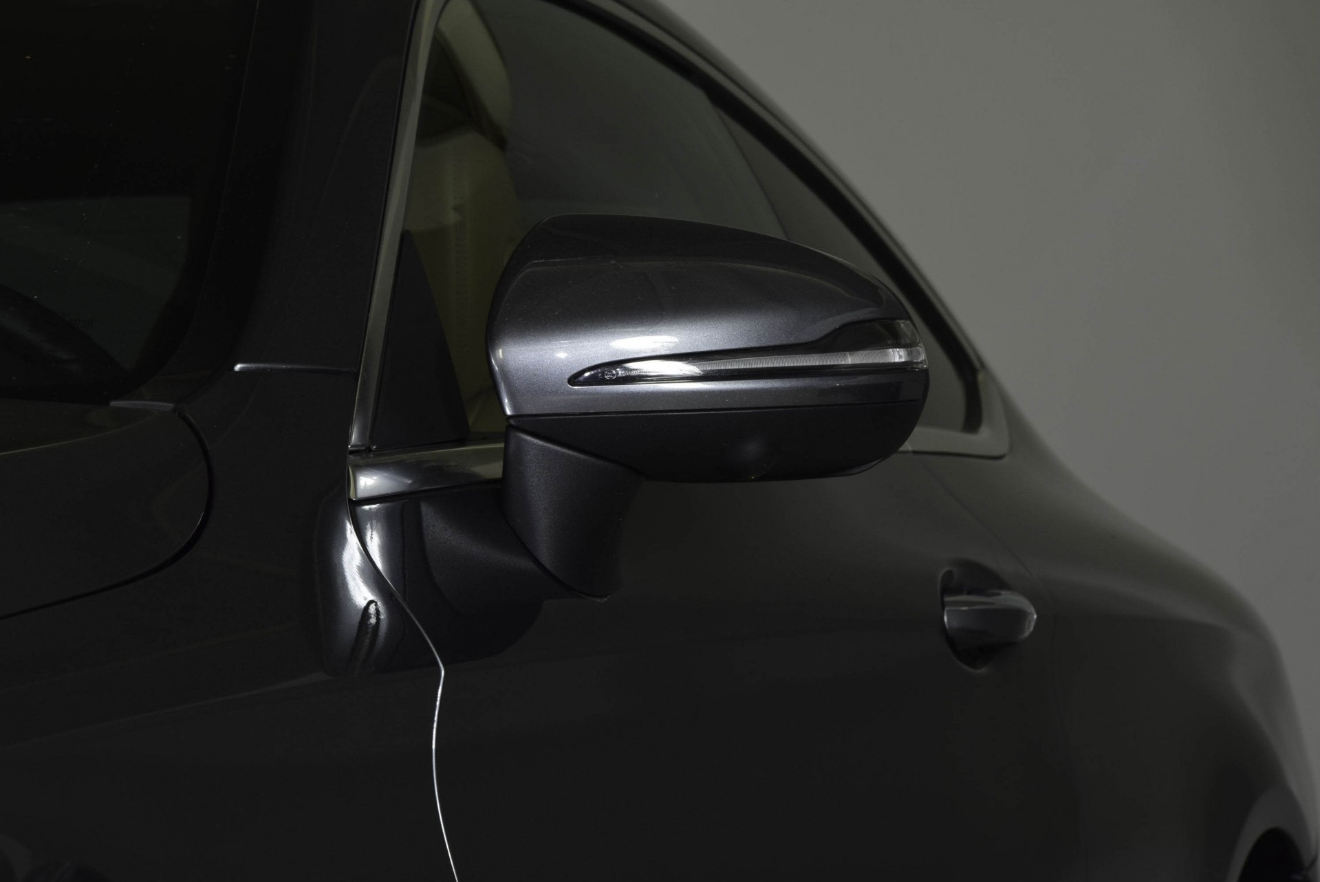 Mercedes-Benz C-Klasse Coupé 300 AMG Distronic/Panorama/TV/Burmester/Com Aut7 Foto 24