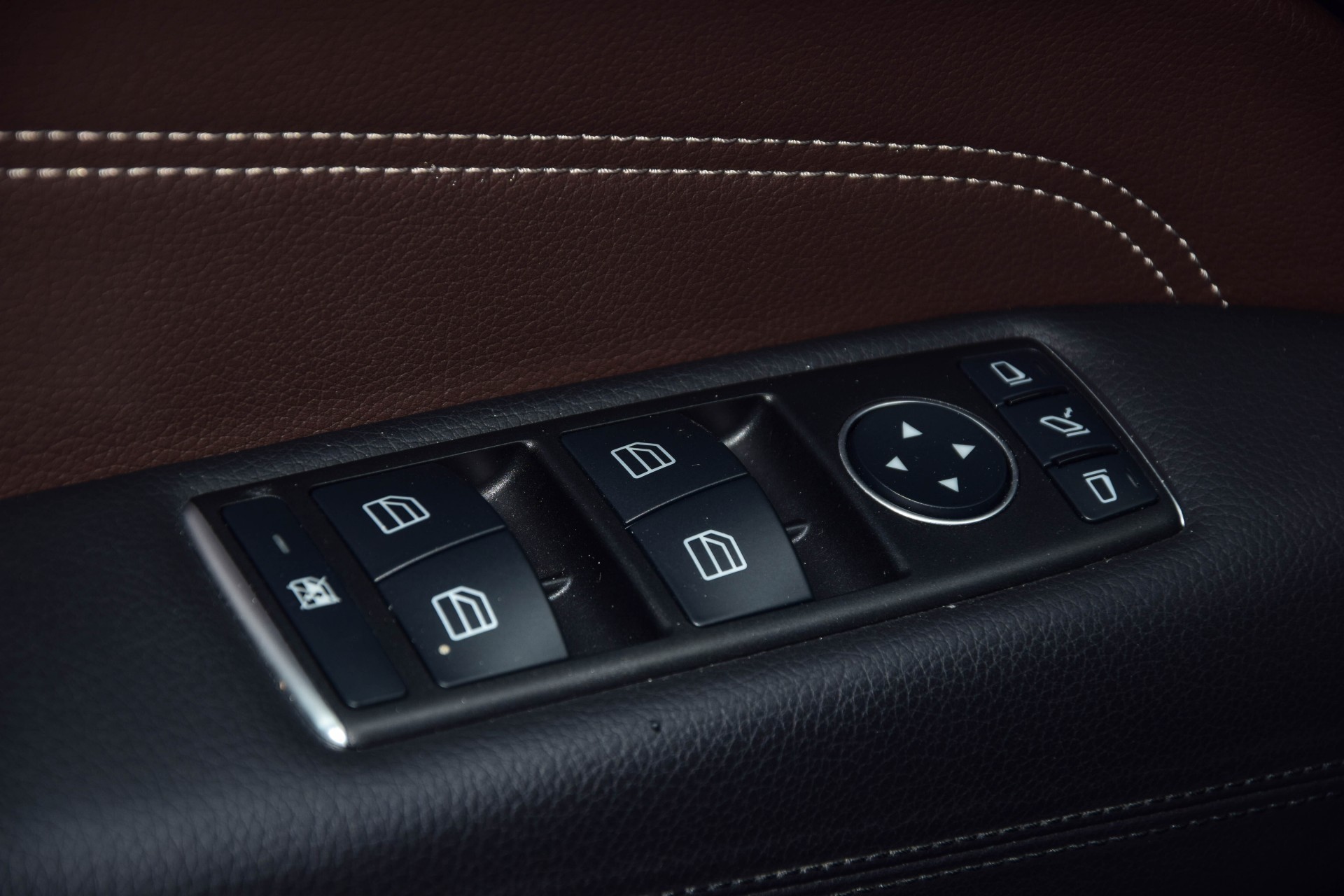 Mercedes-Benz E-Klasse Cabrio 200 Sport Nav/ILS/Comfortpakket Aut7 Foto 12