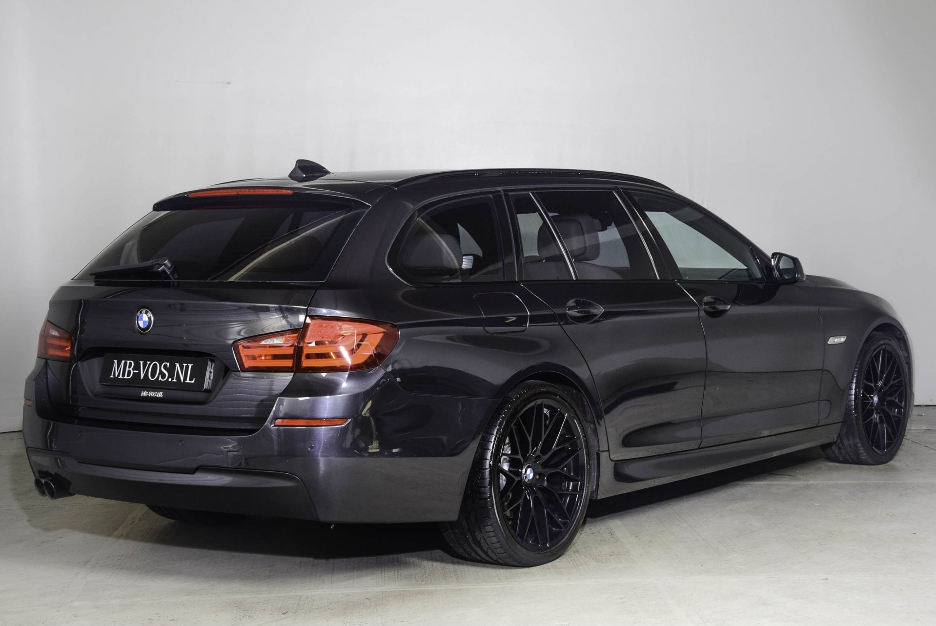BMW 5 Serie Touring 520D M-pakket Executive Sportstoelen/Prof Navi Aut8 Foto 2