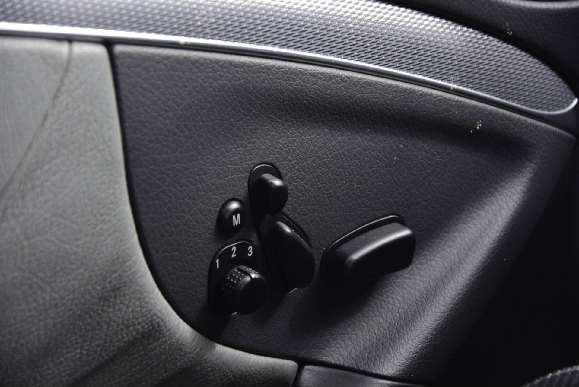 Mercedes-Benz CLK-Klasse Coupé 500 AVG Standkachel/Dak/Nav/Mem Aut7 Foto 10