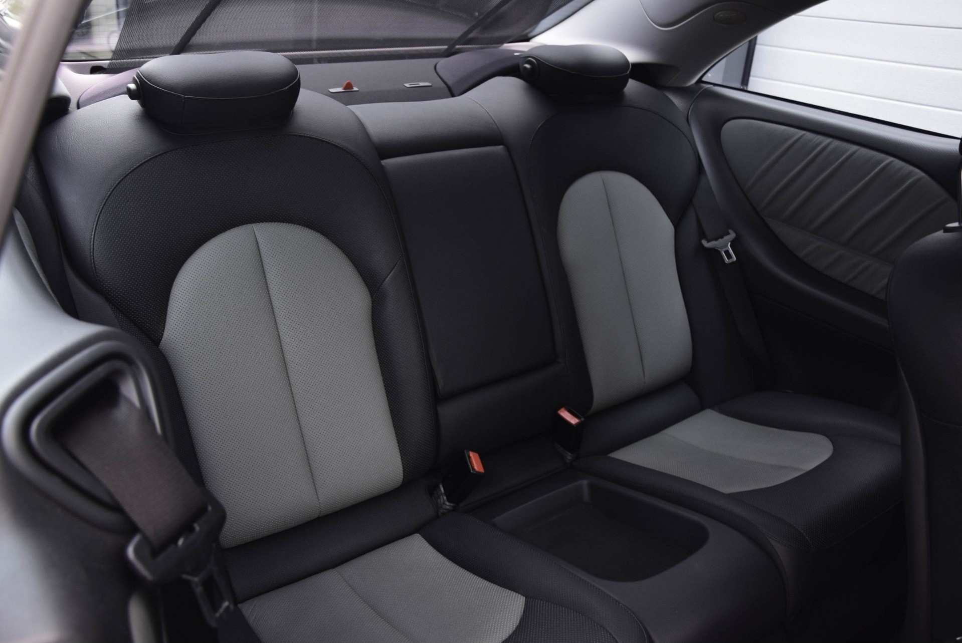 Mercedes-Benz CLK-Klasse Coupé 500 AVG Standkachel/Dak/Nav/Mem Aut7 Foto 4