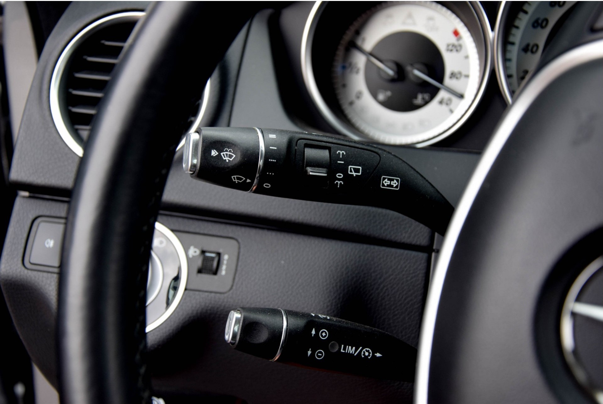 Mercedes-Benz C-Klasse Estate 180 Avantgarde Ambition Nav/Trekhaak/Stoelverwarming Foto 10