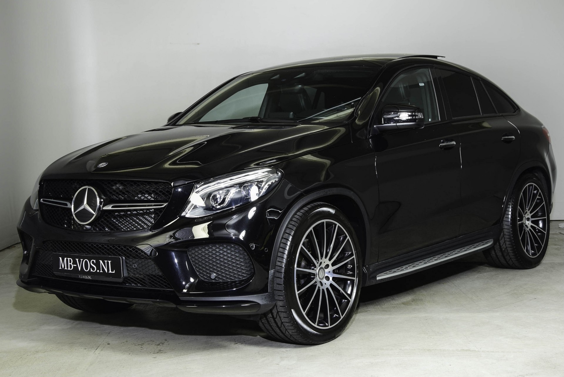 Mercedes-Benz GLE-Klasse Coupé 43 AMG 4-Matic B&O/Distronic/Standkachel/Mem/360/HUD Aut9 Foto 1