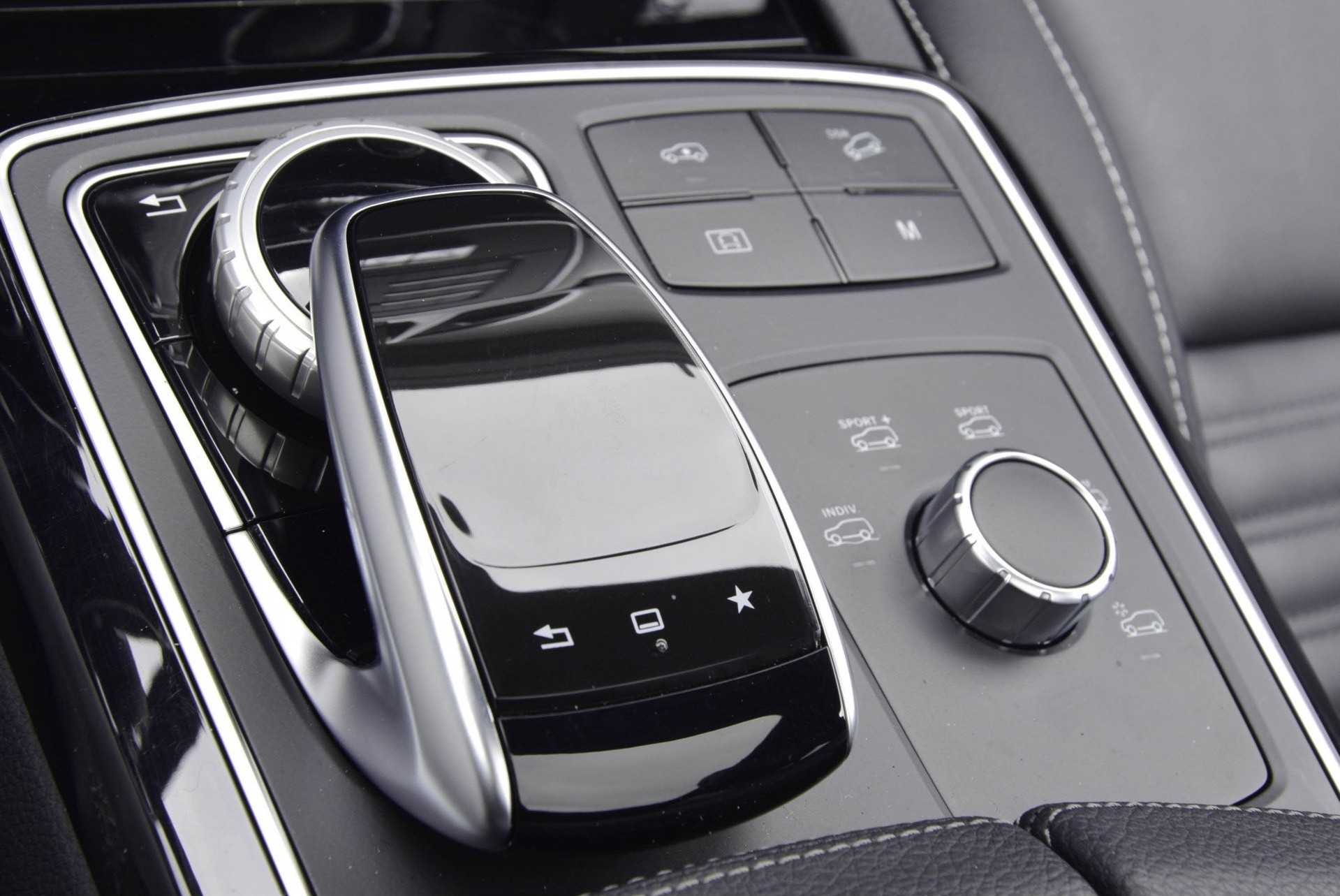 Mercedes-Benz GLE-Klasse Coupé 43 AMG 4-Matic B&O/Distronic/Standkachel/Mem/360/HUD Aut9 Foto 21