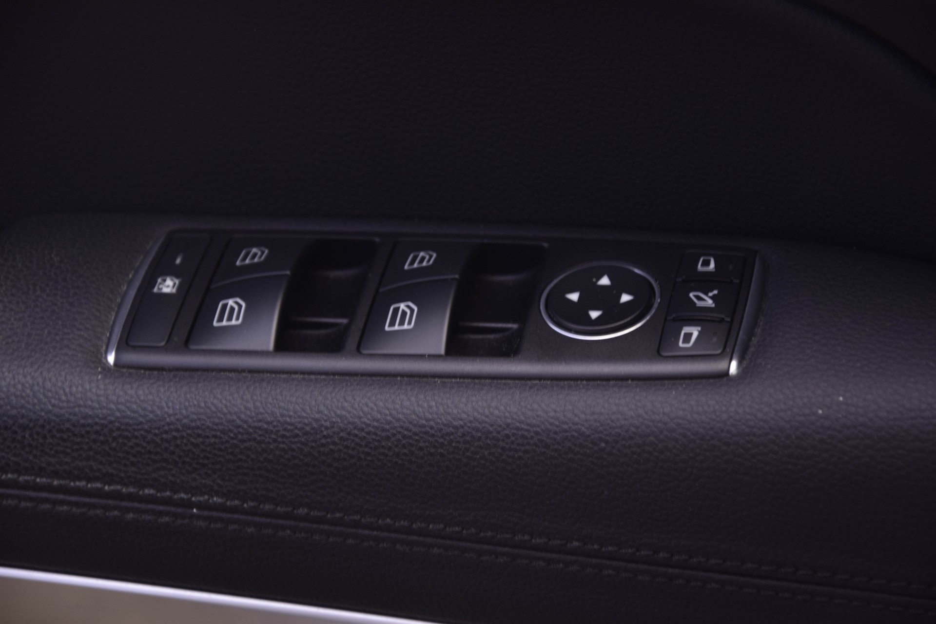 Mercedes-Benz E-Klasse Coupé 200 Cgi Coupe Leer/Ils/Com/Wiss/Verw-stoelen 1ste eigenaar Aut5 Foto 11