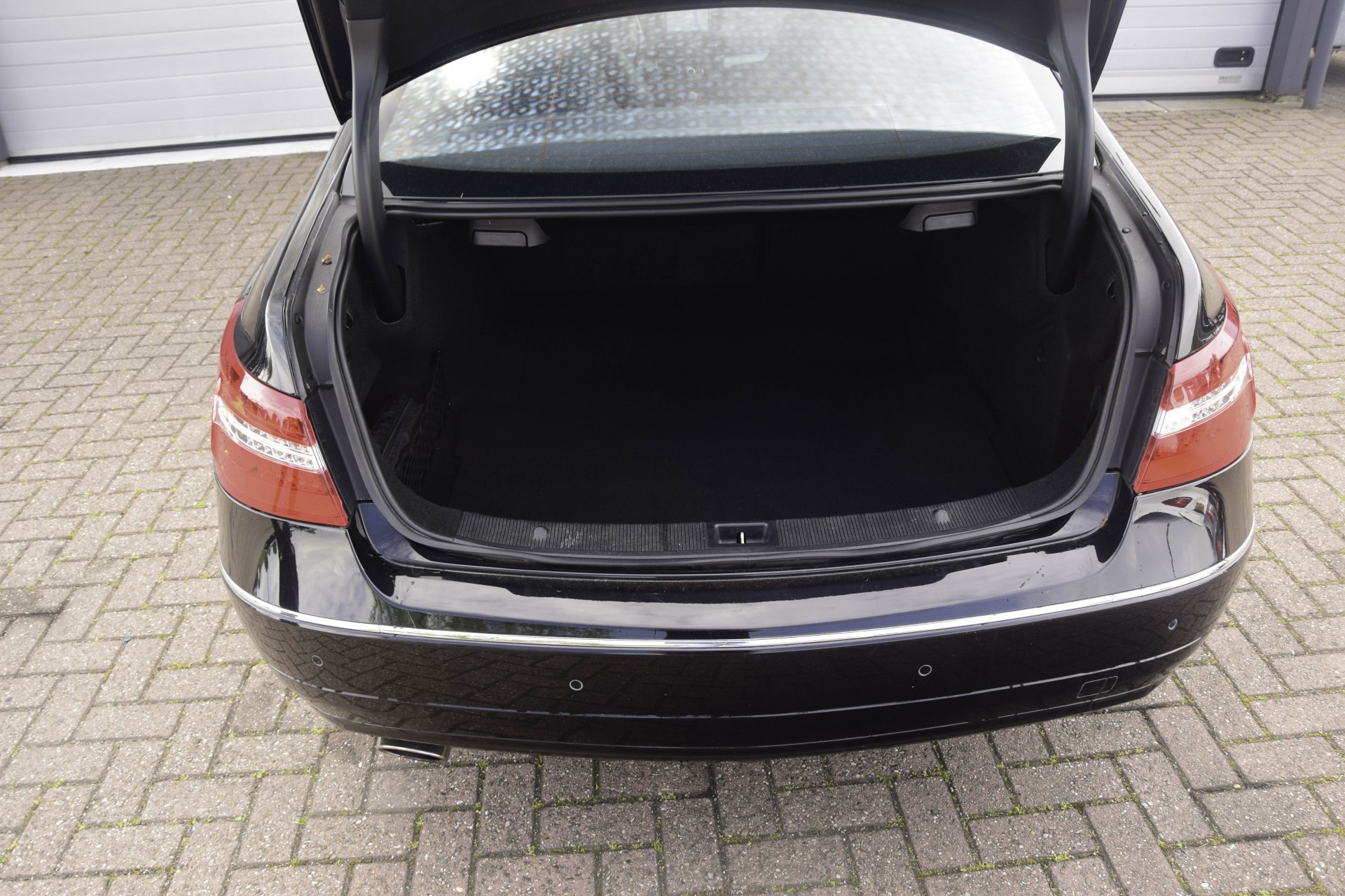 Mercedes-Benz E-Klasse Coupé 200 Cgi Coupe Leer/Ils/Com/Wiss/Verw-stoelen 1ste eigenaar Aut5 Foto 18