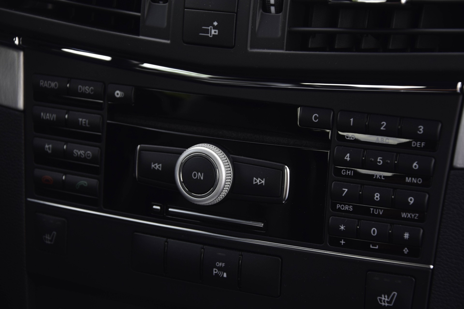 Mercedes-Benz E-Klasse Coupé 200 Cgi Coupe Leer/Ils/Com/Wiss/Verw-stoelen 1ste eigenaar Aut5 Foto 8