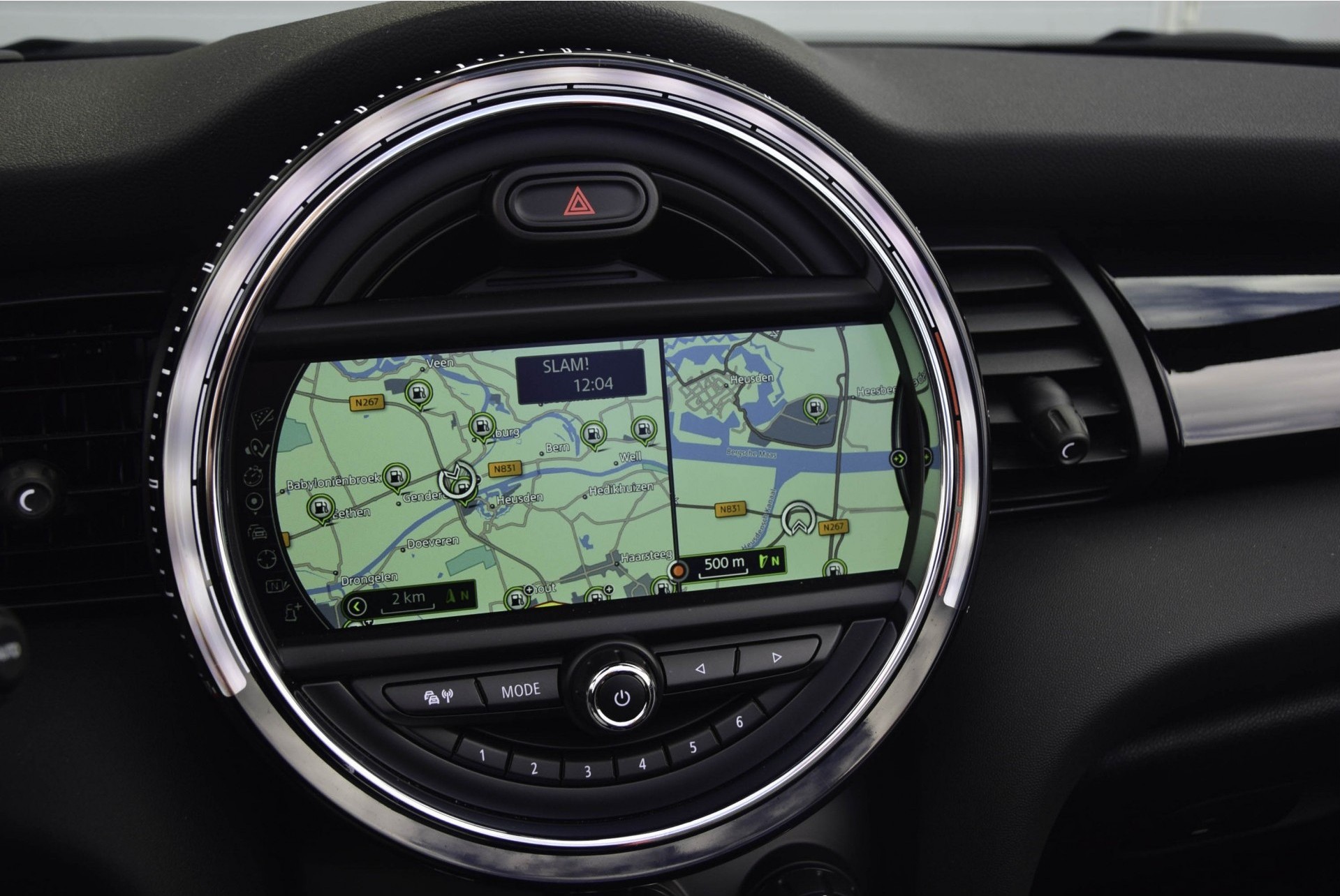 MINI Cabrio 2.0 JOHN COOPER WORKS CHILI 232PK HUD/Nav/Cam Aut6 Foto 12