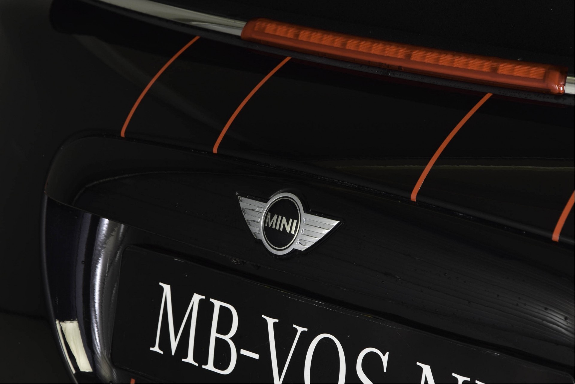 MINI Cabrio 2.0 JOHN COOPER WORKS CHILI 232PK HUD/Nav/Cam Aut6 Foto 37
