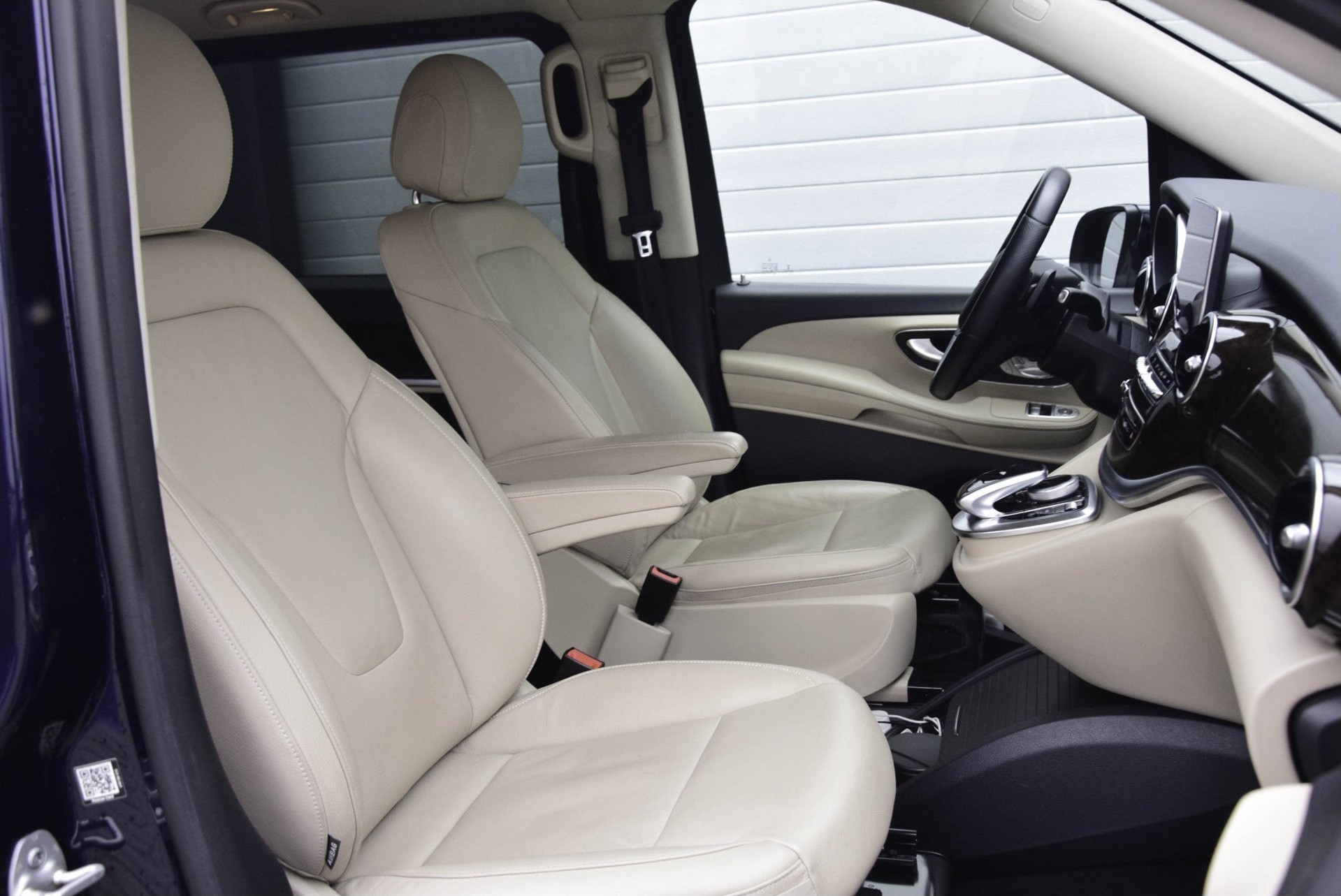 Mercedes-Benz V-Klasse 250 Bluetec Lang DC Avantgarde Edition Aut7 Foto 3