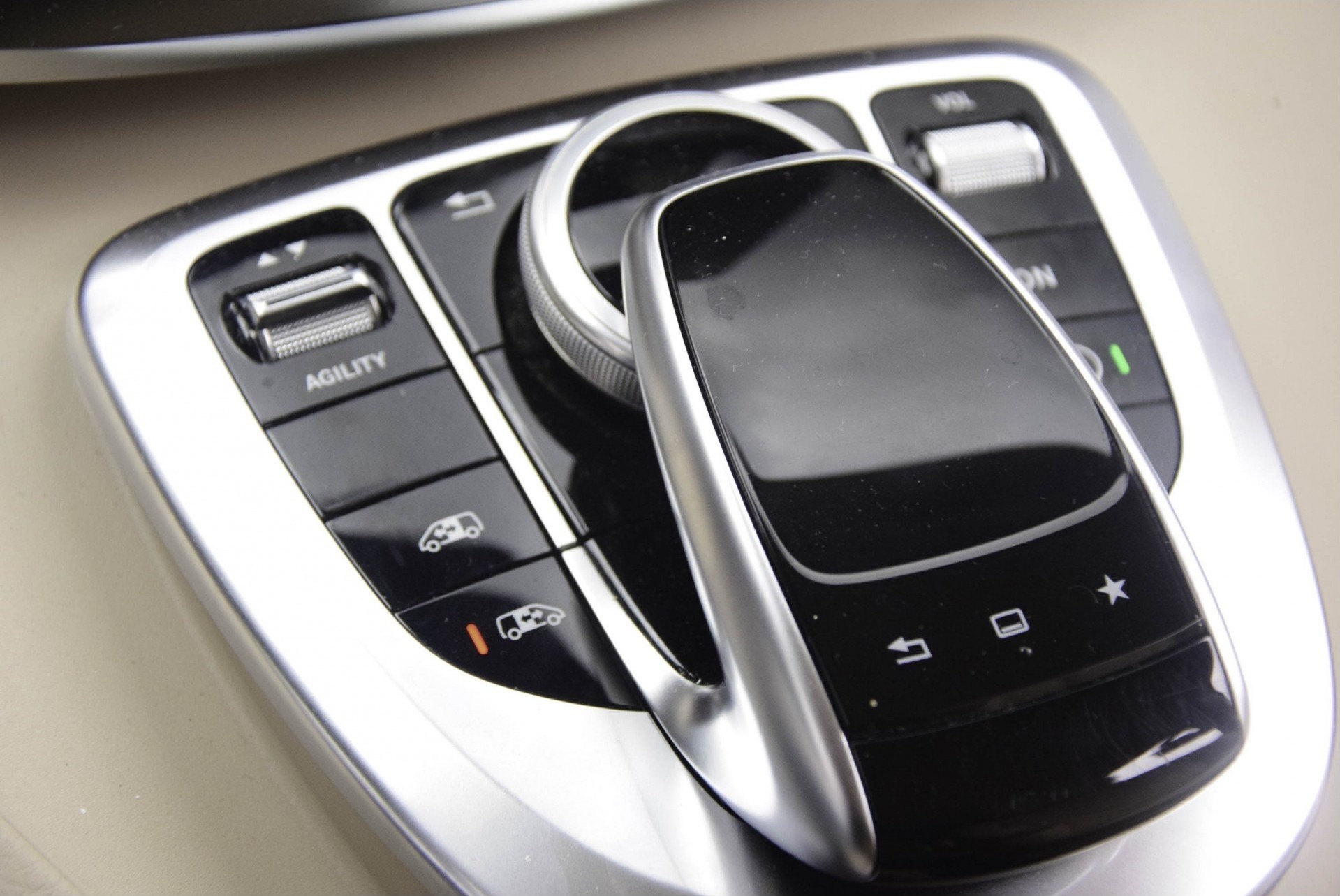 Mercedes-Benz V-Klasse 250 Bluetec Lang DC Avantgarde Edition Aut7 Foto 9