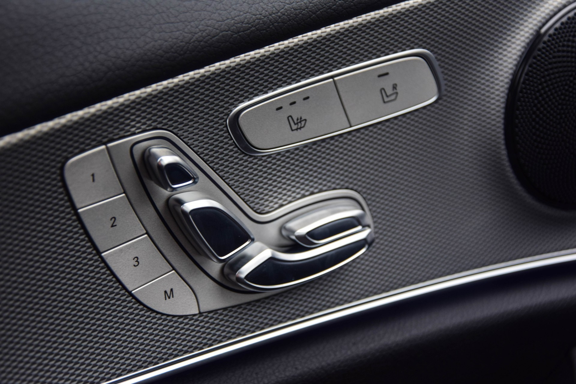 Mercedes-Benz E-Klasse 200 Nieuw! Avantgarde Massage/HUD/Mem/360/Wide/Multibeam Aut9 Foto 11