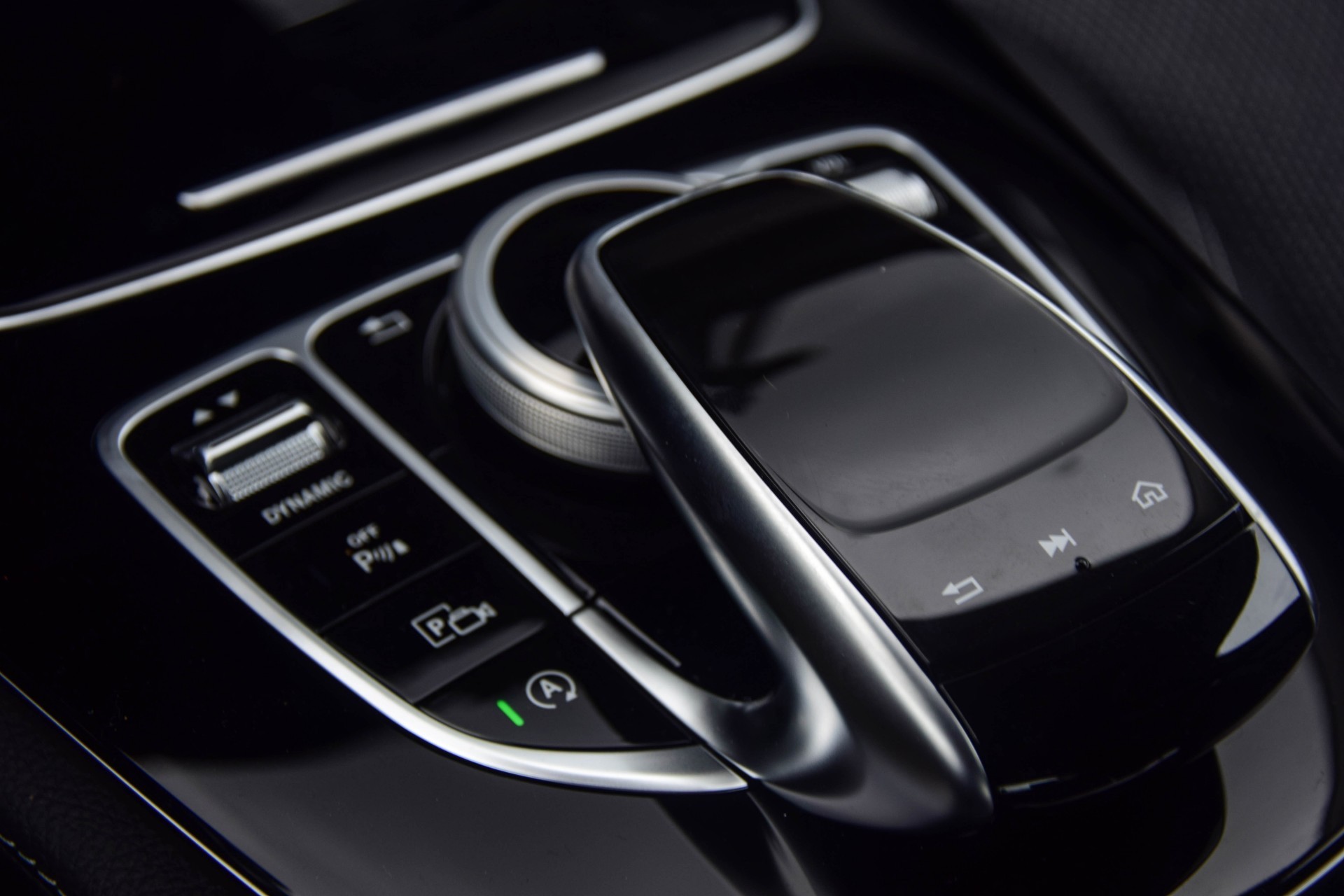 Mercedes-Benz E-Klasse 200 Nieuw! Avantgarde Massage/HUD/Mem/360/Wide/Multibeam Aut9 Foto 13