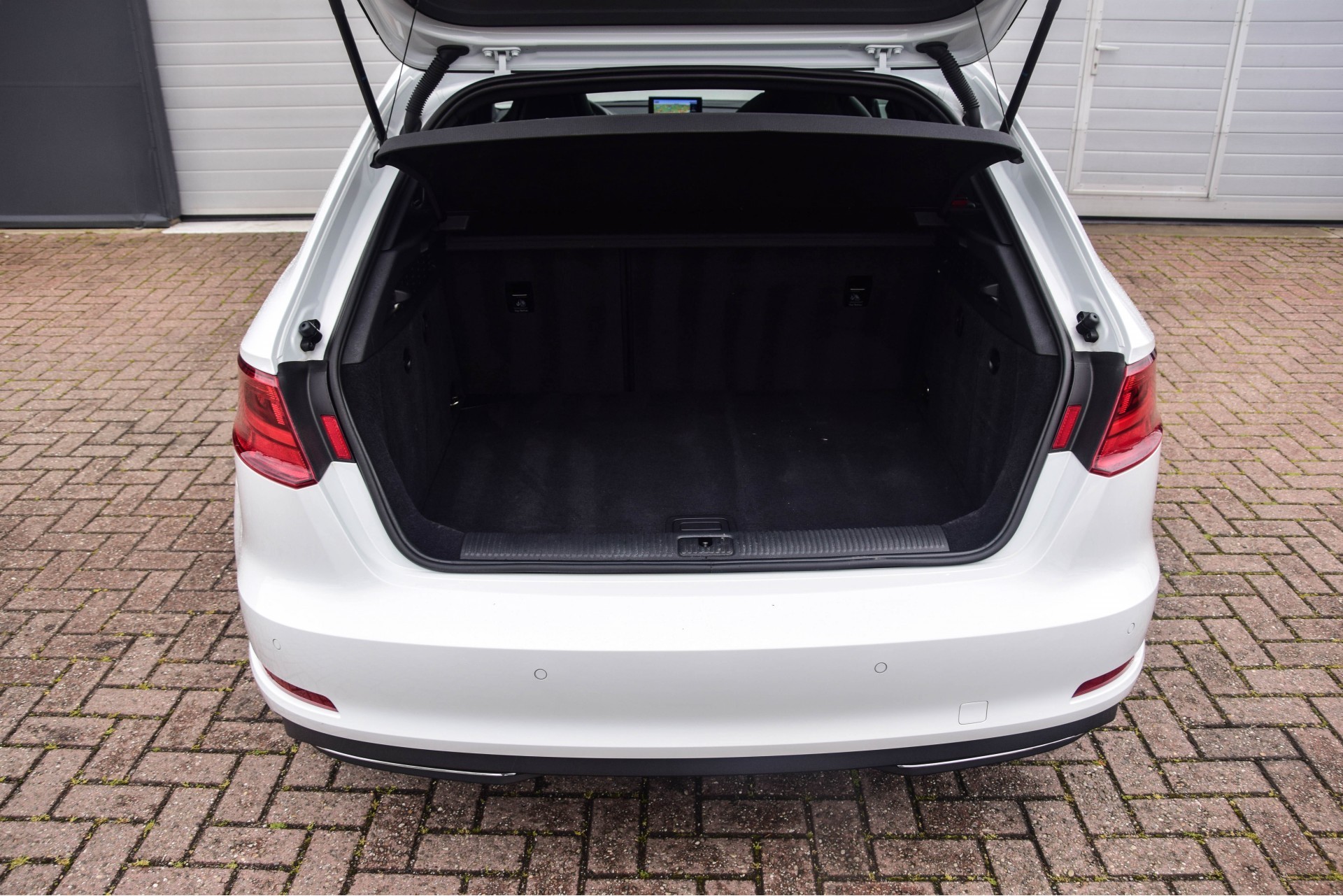 Audi A3 Sportback E-TRON 7% bijtelling! S-Line Schaalstoelen/Panorama/18"Rotor Aut6 Foto 20