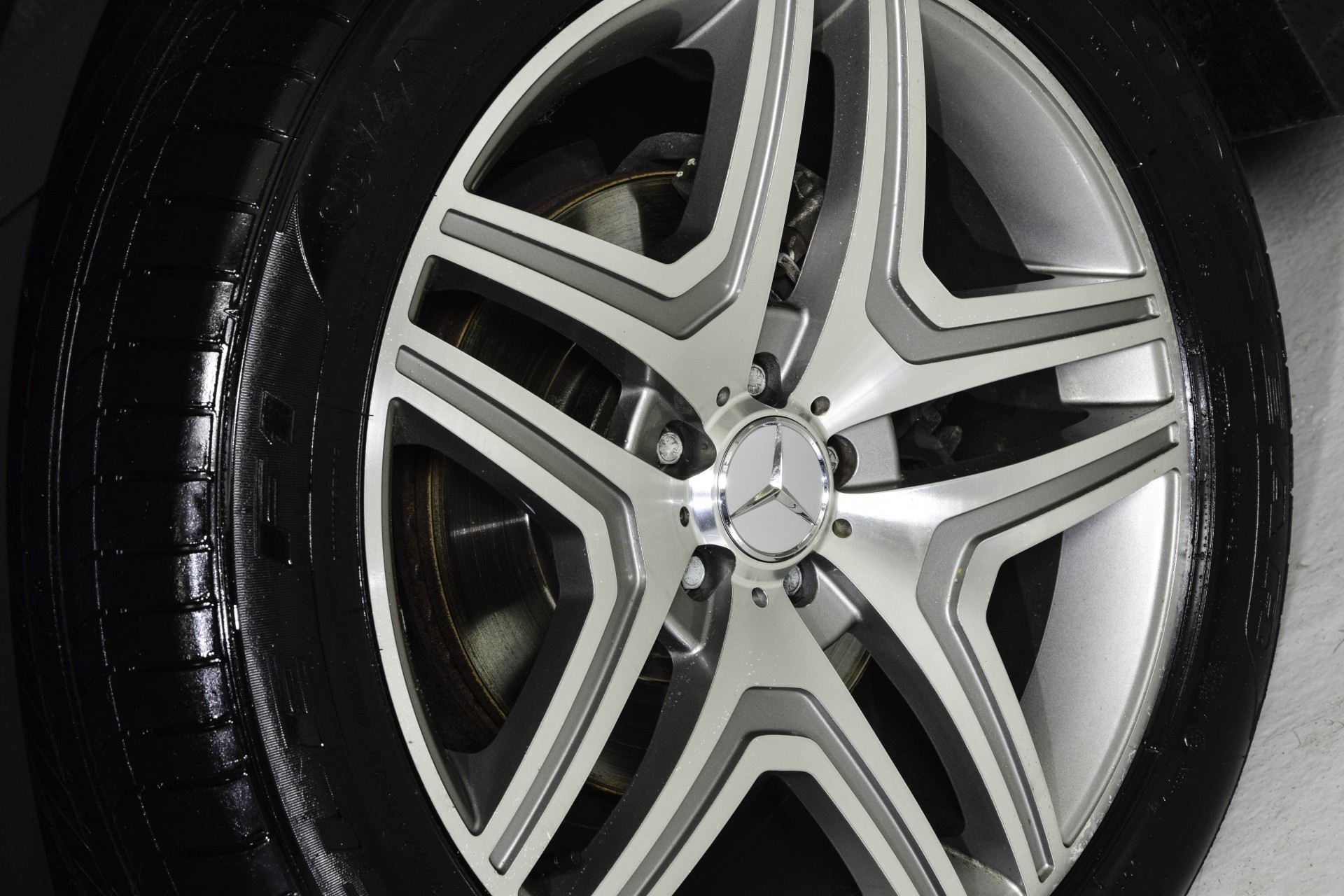 Mercedes-Benz M-Klasse 300 Cdi 4-M Dak/Entertainment/Trhk//Leer/20"Lm Aut7 Foto 19