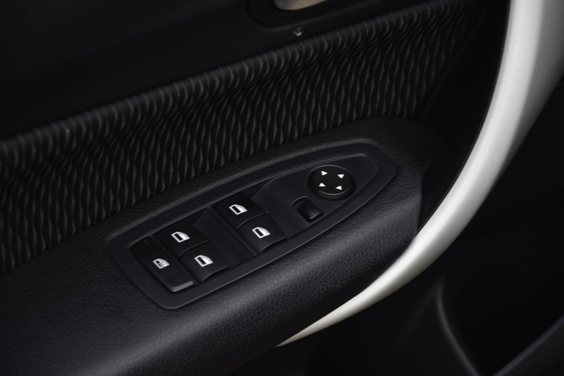 BMW 1 Serie 116D BUSINESS 5Drs Xenon/Trekhaak/PDC Foto 12