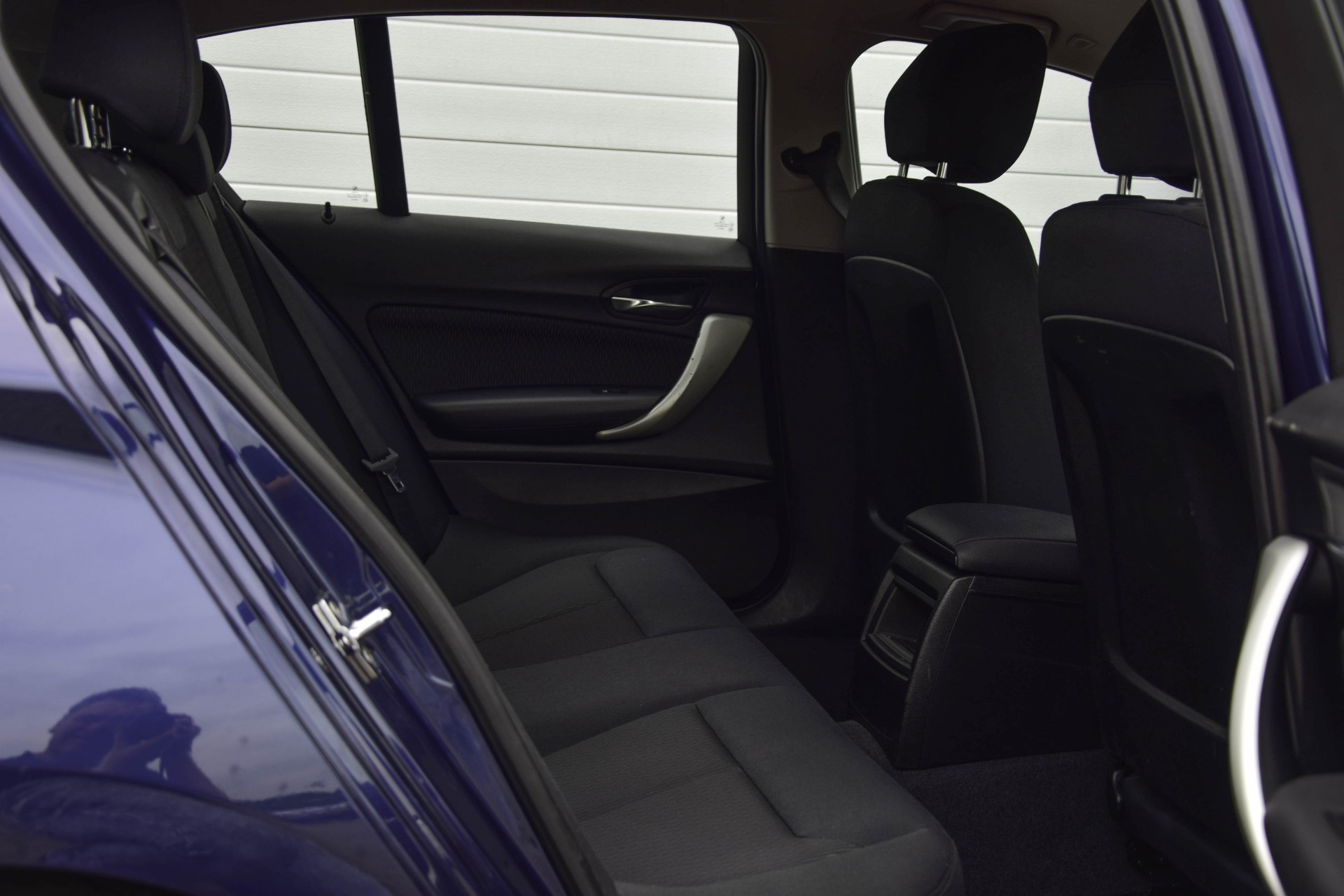 BMW 1 Serie 116D BUSINESS 5Drs Xenon/Trekhaak/PDC Foto 4