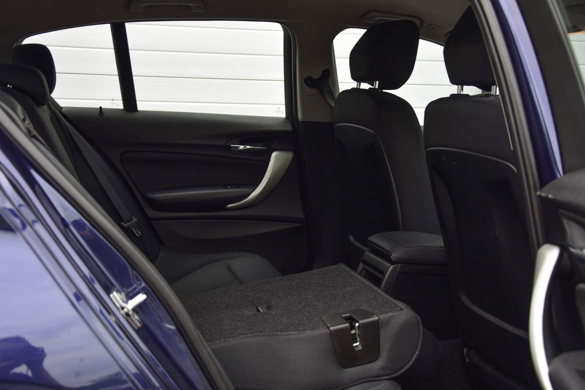 BMW 1 Serie 116D BUSINESS 5Drs Xenon/Trekhaak/PDC Foto 5