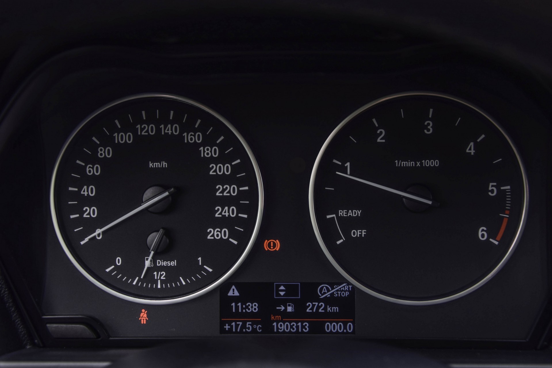 BMW 1 Serie 116D BUSINESS 5Drs Xenon/Trekhaak/PDC Foto 7