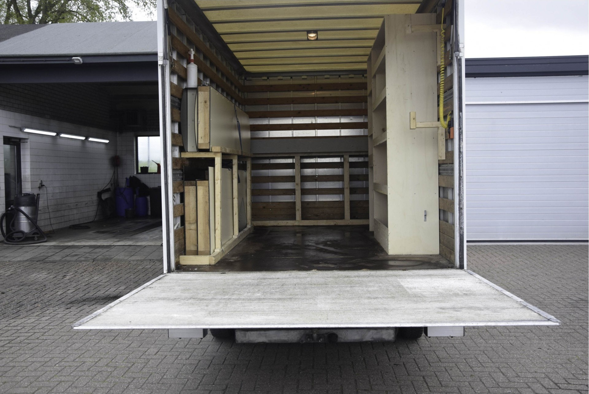 Nissan Atleon 120.35-360 Foto 11