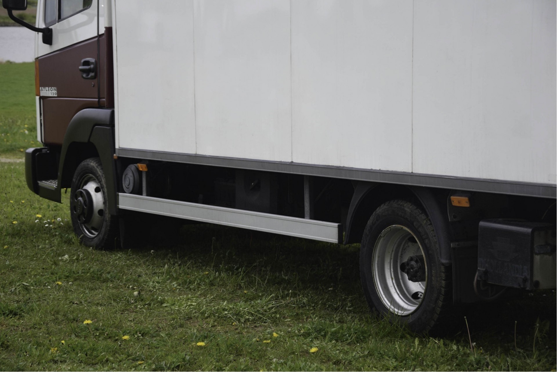 Nissan Atleon 120.35-360 Foto 22