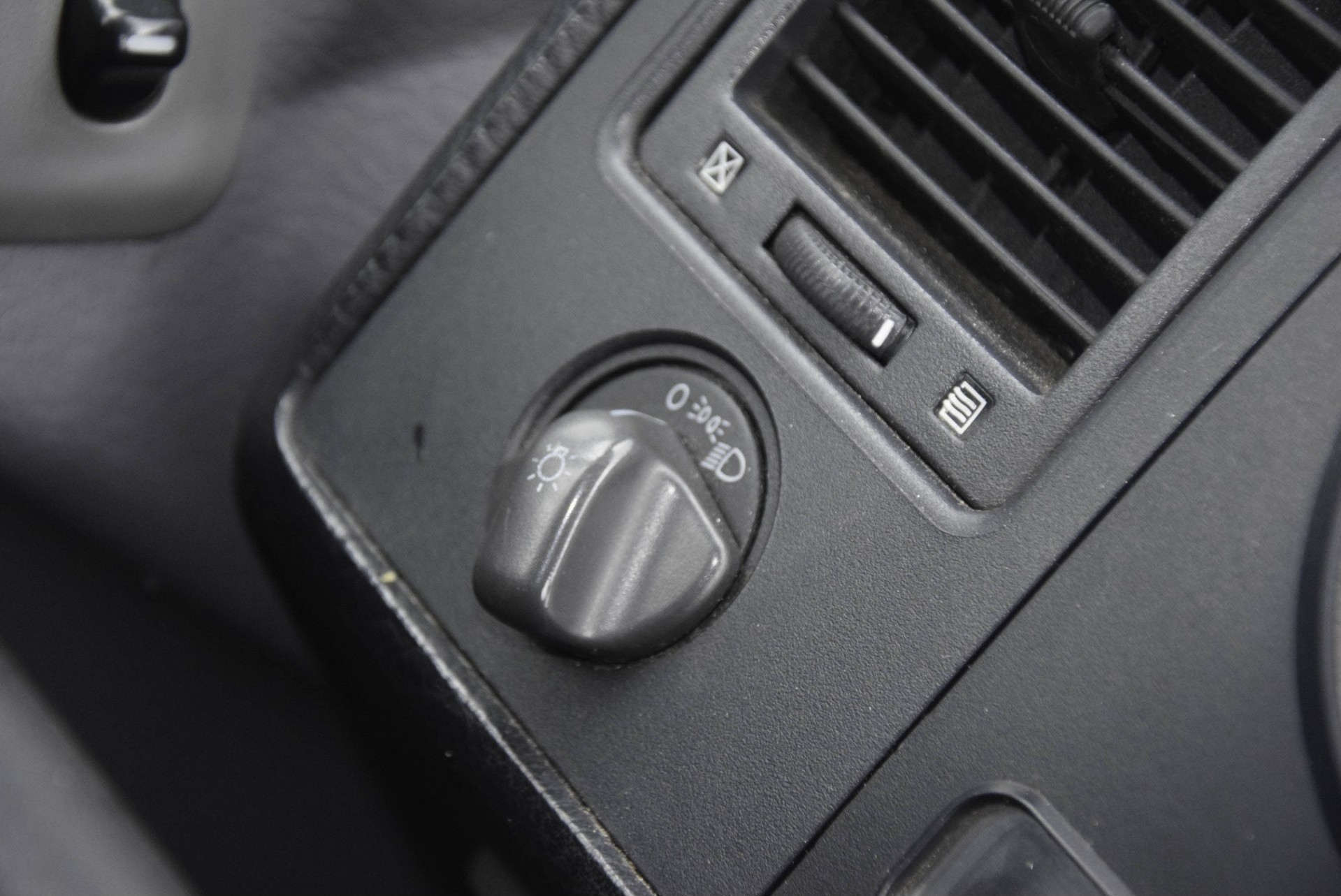 Nissan Atleon 120.35-360 Foto 3