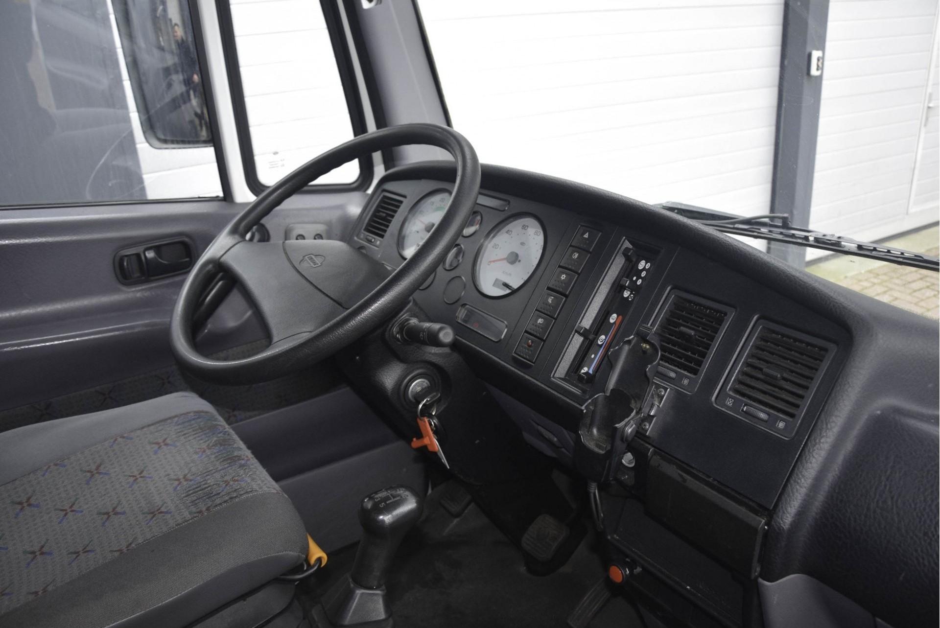 Nissan Atleon 120.35-360 Foto 5