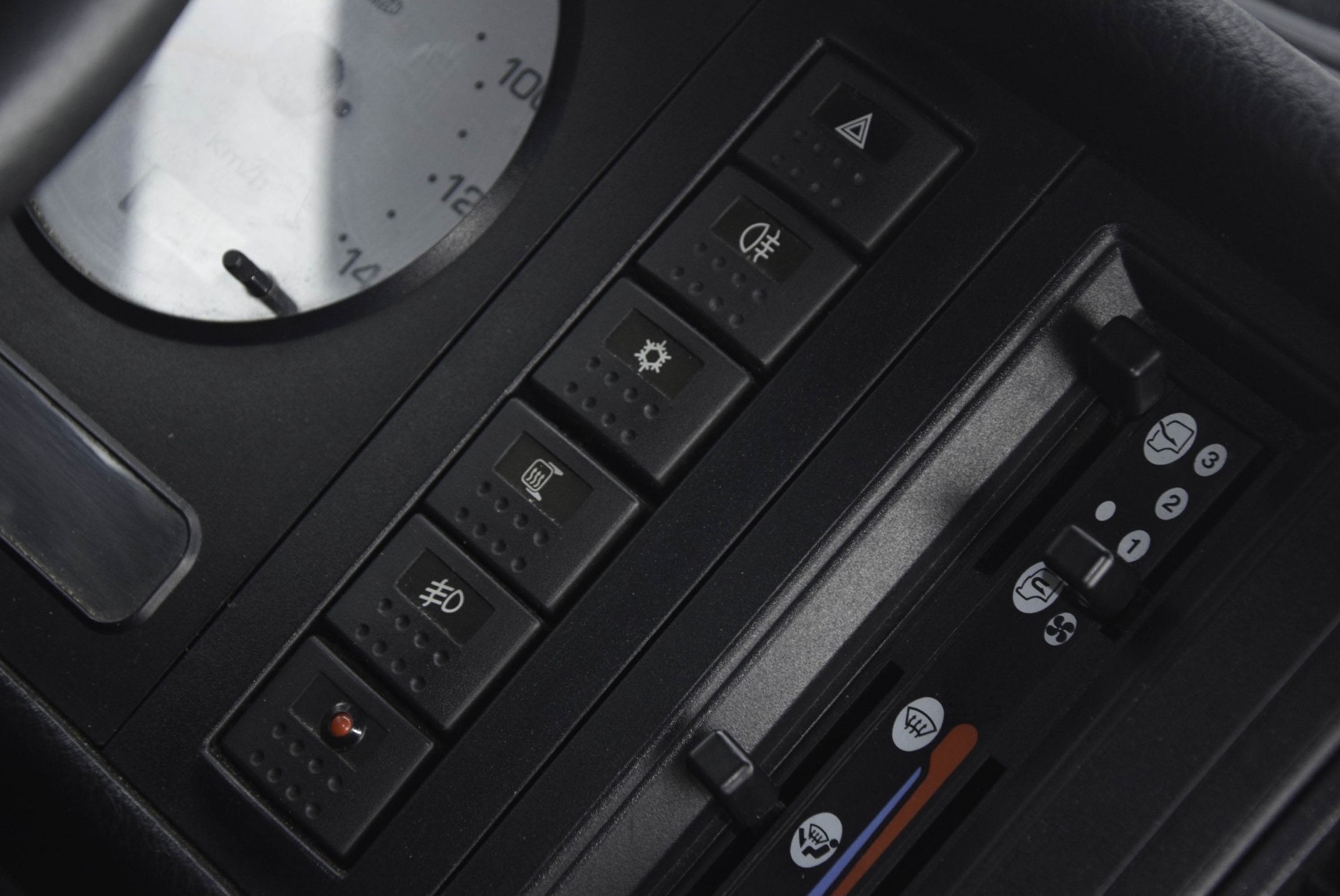 Nissan Atleon 120.35-360 Foto 9