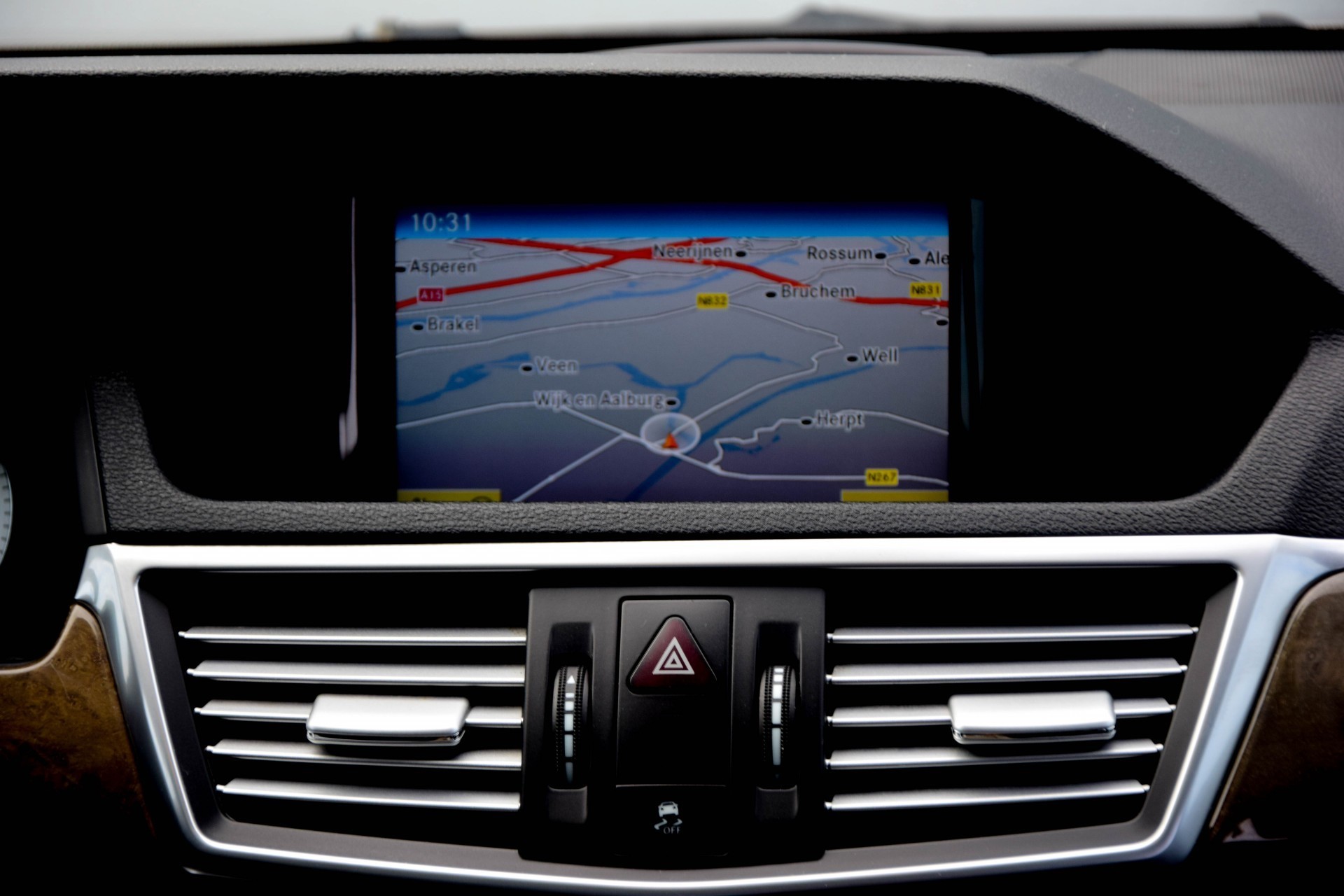 Mercedes-Benz E-Klasse 350 Cdi Leer/Dak/Harman-Kardon/Entertainment/Comand/Venti-stoelen/trekhaak Aut7 Foto 11