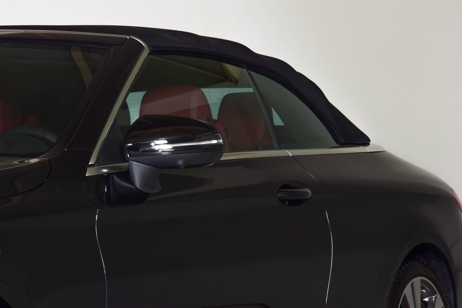 Mercedes-Benz C-Klasse 300 Cabriolet Designo Distronic/Com/Luchtvering/HUD/Burmester Aut9 Foto 20