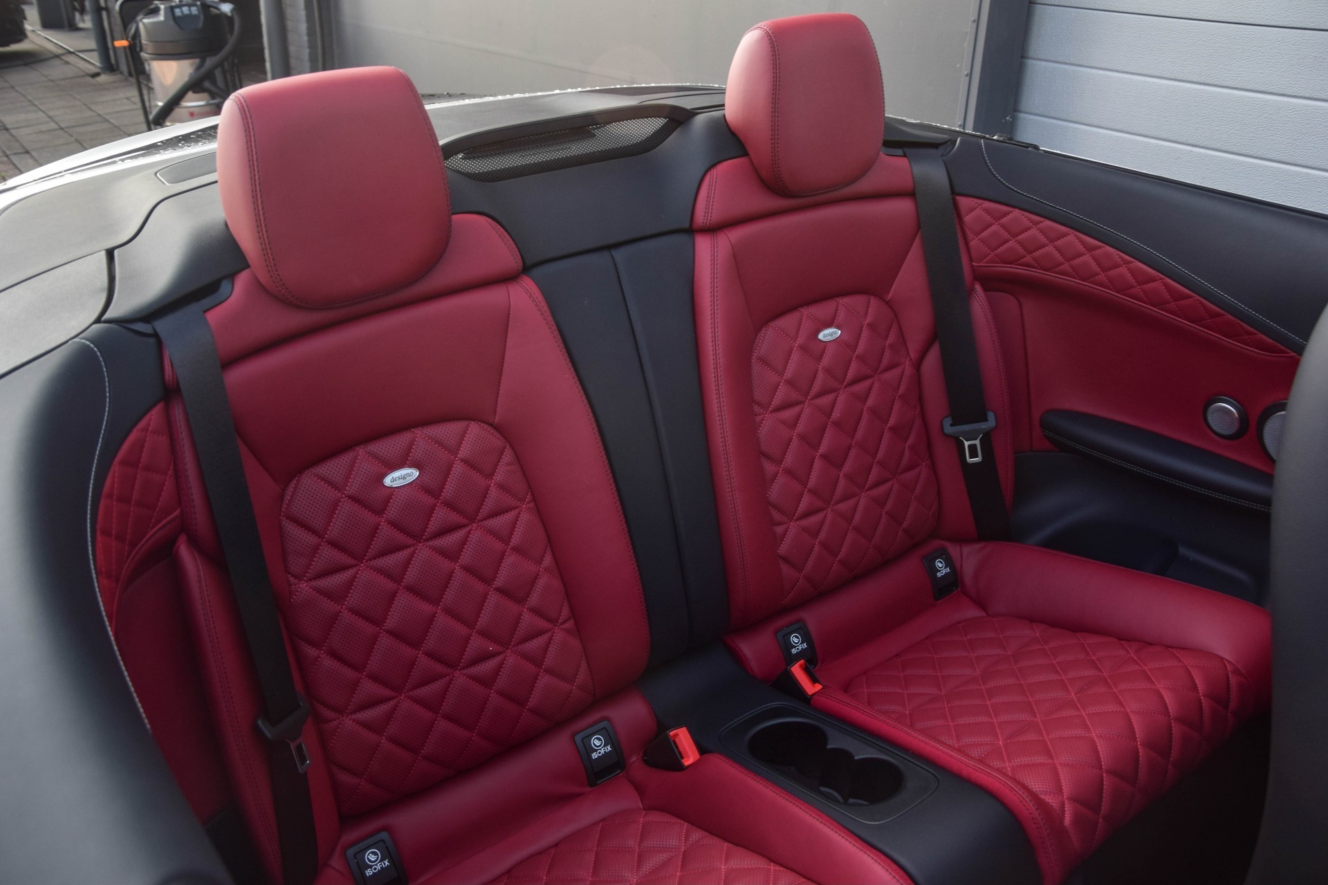 Mercedes-Benz C-Klasse 300 Cabriolet Designo Distronic/Com/Luchtvering/HUD/Burmester Aut9 Foto 6