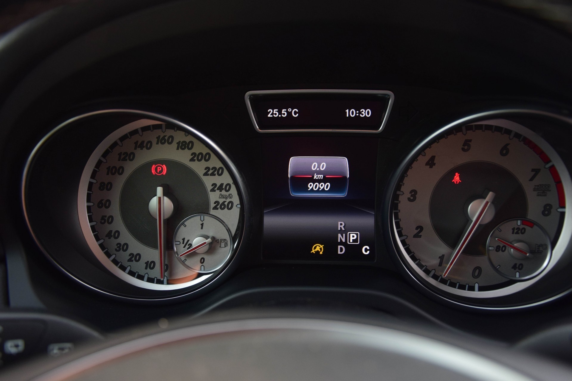 Mercedes-Benz GLA-Klasse 180 Urban Night pakket/Nav/Xenon/Mem/Camera Aut7 Foto 7