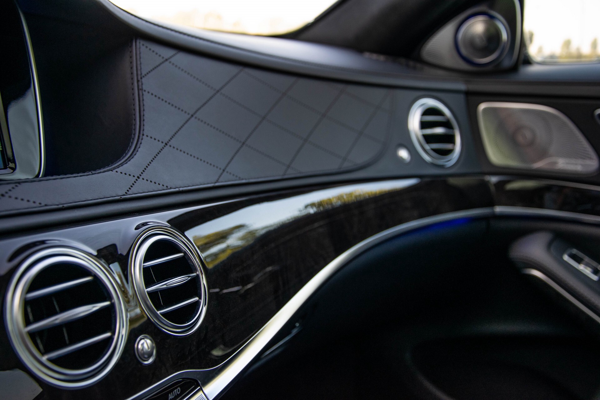 Mercedes-Benz S-Klasse 63 AMG Exclusive/Burmester High-End/Driverspack Aut7 Foto 49