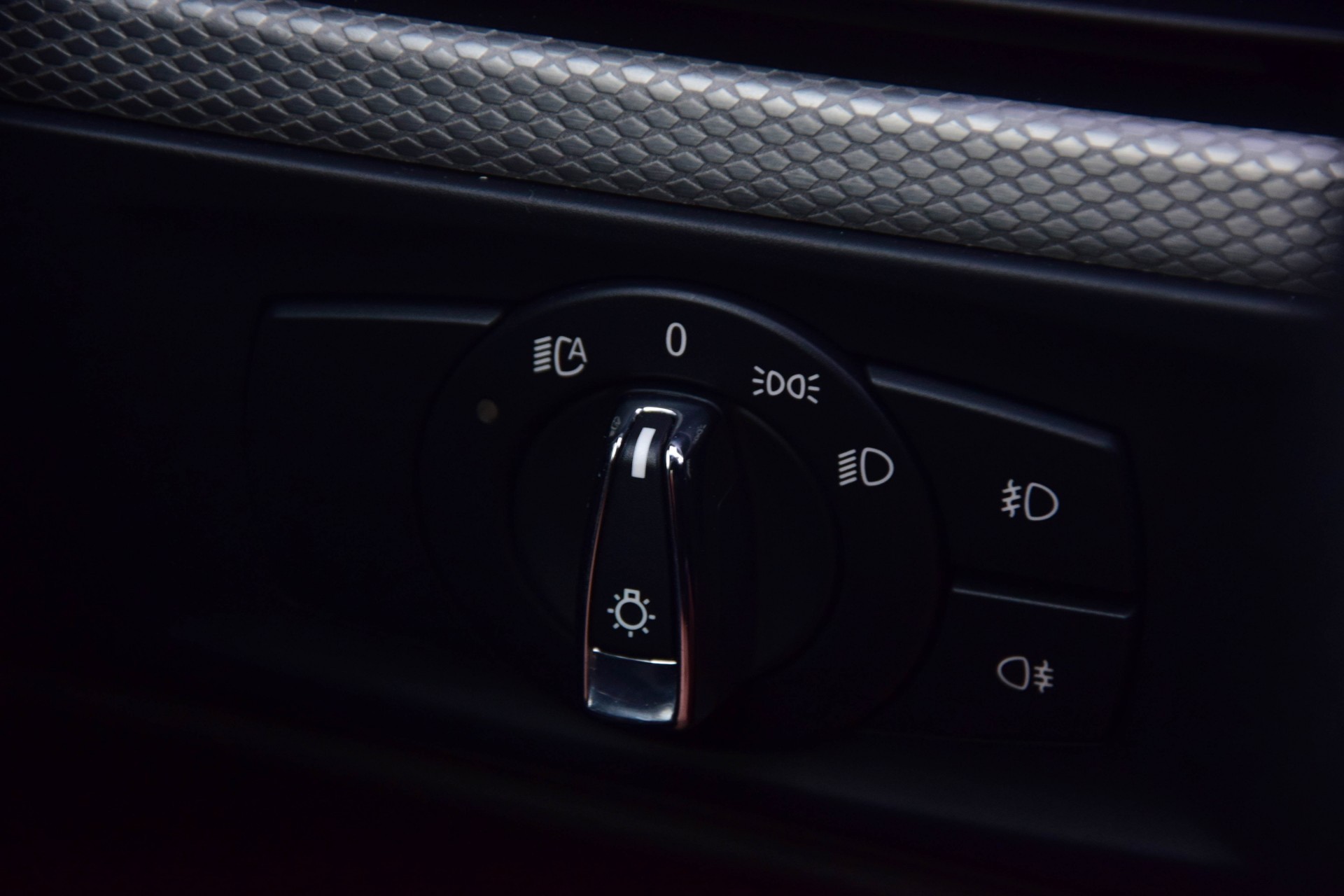 BMW 3 Serie Coupe 320I M-Pakket/Harman-Kardon/Shadow/Xenon/Nav Prof Aut6 Foto 12