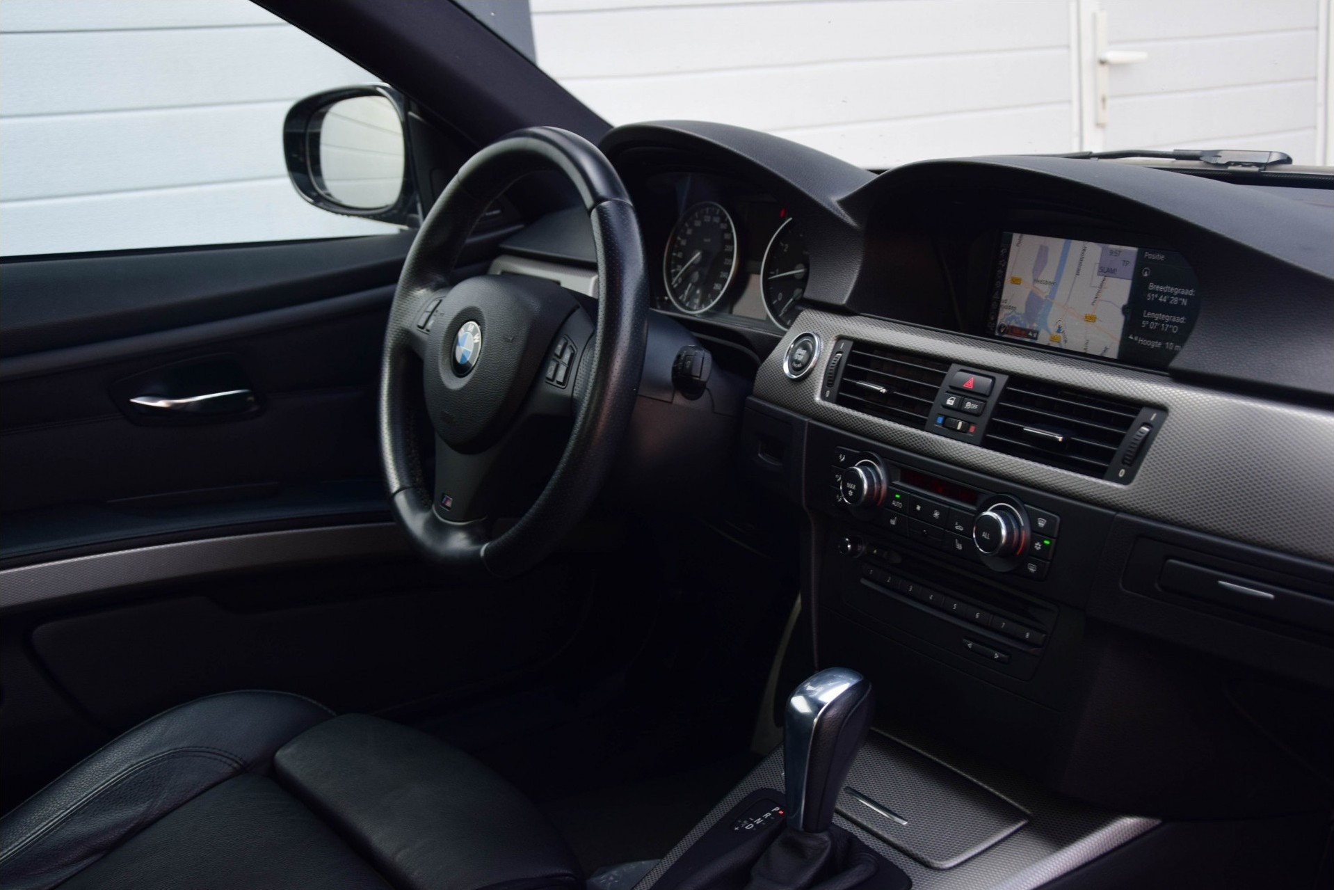 BMW 3 Serie Coupe 320I M-Pakket/Harman-Kardon/Shadow/Xenon/Nav Prof Aut6 Foto 5
